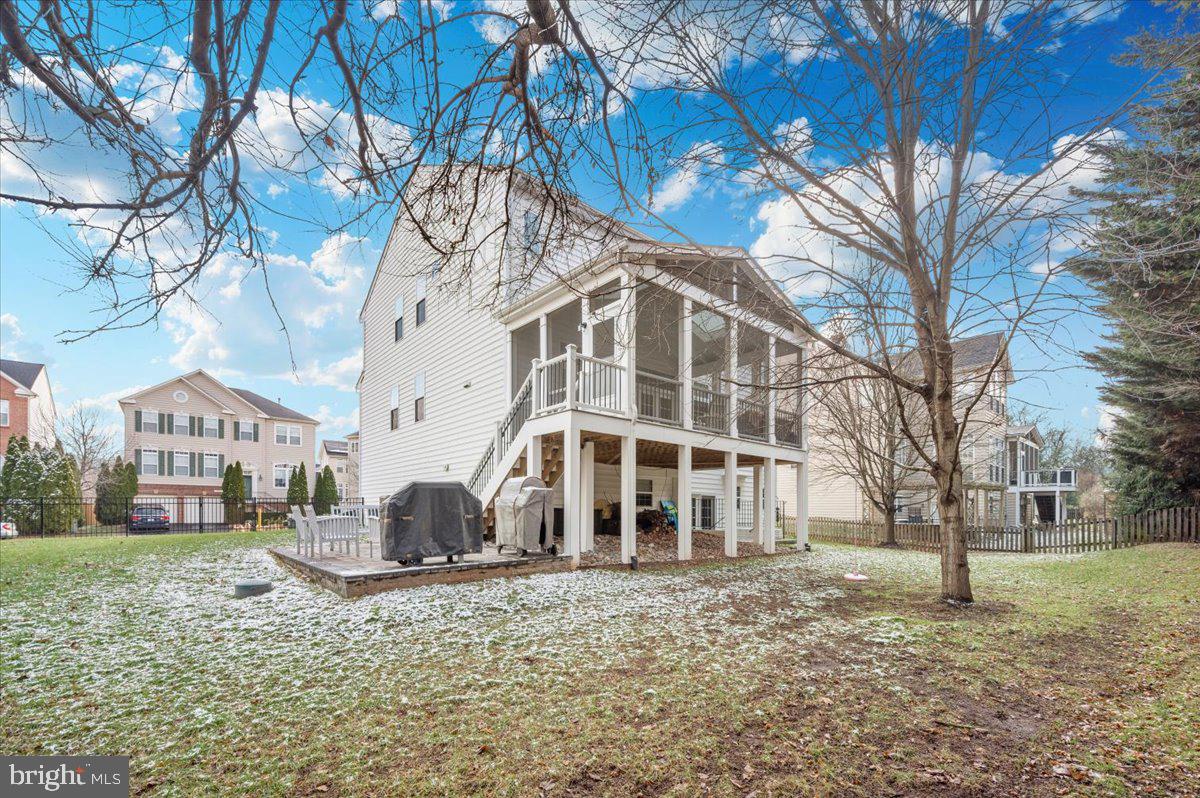 1686 WINTERWOOD CT, HERNDON, Virginia 20170, 4 Bedrooms Bedrooms, ,3 BathroomsBathrooms,Residential,For sale,1686 WINTERWOOD CT,VAFX2281766 MLS # VAFX2281766 1686 WINTERWOOD CT, HERNDON, Virginia 20170, 4 Bedrooms Bedrooms, ,3 BathroomsBathrooms,Residential,For sale,1686 WINTERWOOD CT,VAFX2281766 MLS # VAFX2281766