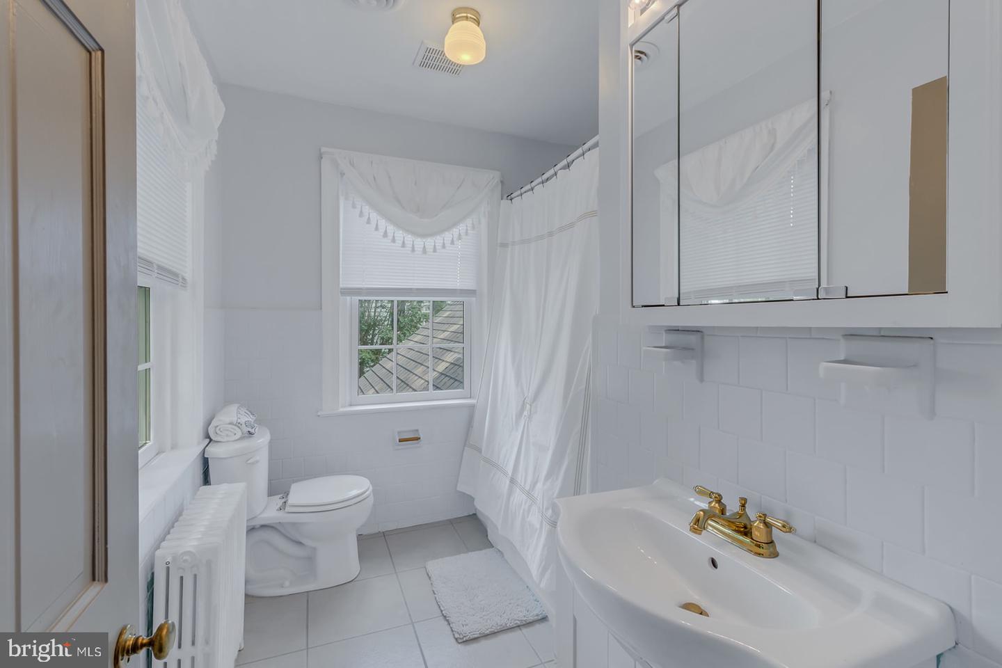 155 N WATER LANE, TAPPAHANNOCK, Virginia 22560, 3 Bedrooms Bedrooms, ,2 BathroomsBathrooms,Residential,For sale,155 N WATER LANE,VAES2000840 MLS # VAES2000840 155 N WATER LANE, TAPPAHANNOCK, Virginia 22560, 3 Bedrooms Bedrooms, ,2 BathroomsBathrooms,Residential,For sale,155 N WATER LANE,VAES2000840 MLS # VAES2000840