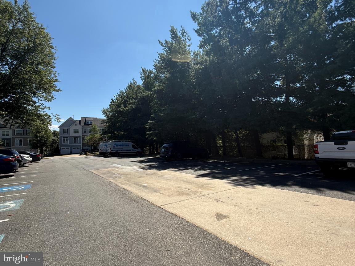 1602 RENATE DR #302, WOODBRIDGE, Virginia 22192, 1 Bedroom Bedrooms, 9 Rooms Rooms,1 BathroomBathrooms,Residential,For sale,1602 RENATE DR #302,VAPW2103994 MLS # VAPW2103994 1602 RENATE DR #302, WOODBRIDGE, Virginia 22192, 1 Bedroom Bedrooms, 9 Rooms Rooms,1 BathroomBathrooms,Residential,For sale,1602 RENATE DR #302,VAPW2103994 MLS # VAPW2103994