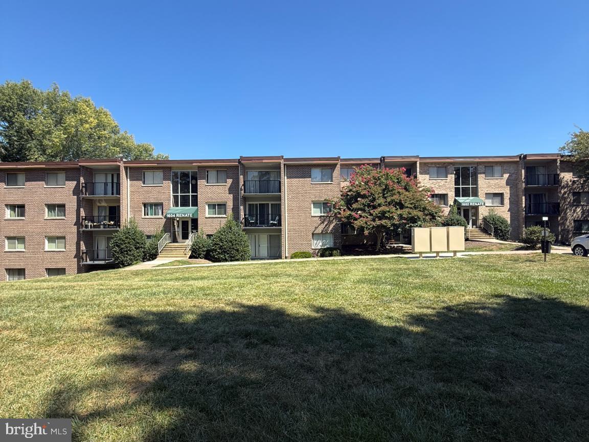 1602 RENATE DR #302, WOODBRIDGE, Virginia 22192, 1 Bedroom Bedrooms, 9 Rooms Rooms,1 BathroomBathrooms,Residential,For sale,1602 RENATE DR #302,VAPW2103994 MLS # VAPW2103994 1602 RENATE DR #302, WOODBRIDGE, Virginia 22192, 1 Bedroom Bedrooms, 9 Rooms Rooms,1 BathroomBathrooms,Residential,For sale,1602 RENATE DR #302,VAPW2103994 MLS # VAPW2103994