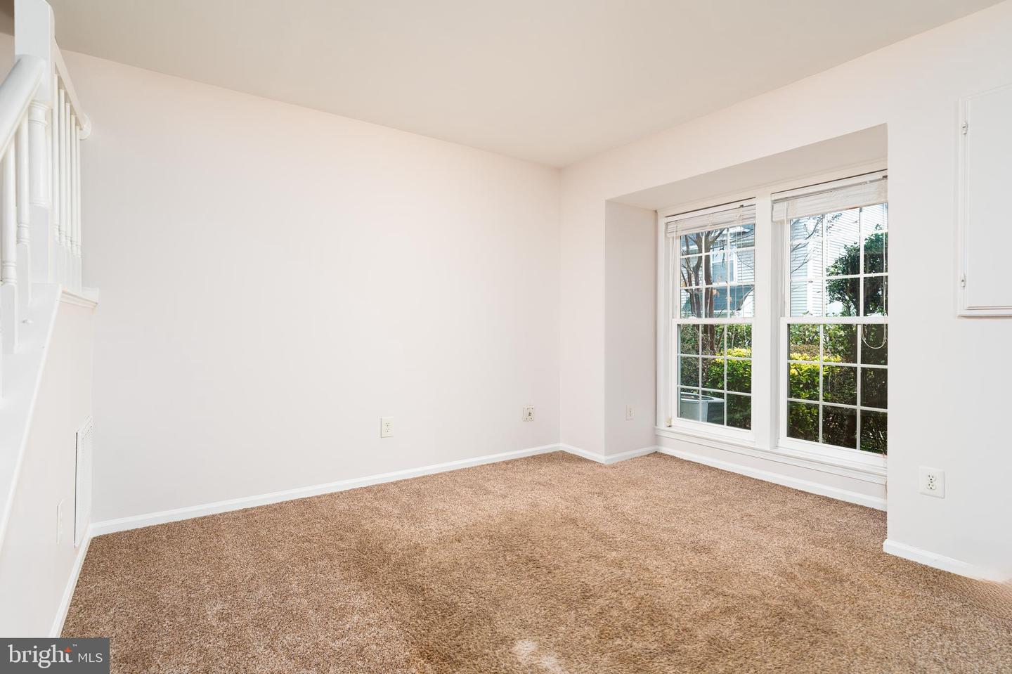 6035 NETHERTON ST, CENTREVILLE, Virginia 20120, 2 Bedrooms Bedrooms, ,2 BathroomsBathrooms,Residential,For sale,6035 NETHERTON ST,VAFX2279414 MLS # VAFX2279414 6035 NETHERTON ST, CENTREVILLE, Virginia 20120, 2 Bedrooms Bedrooms, ,2 BathroomsBathrooms,Residential,For sale,6035 NETHERTON ST,VAFX2279414 MLS # VAFX2279414