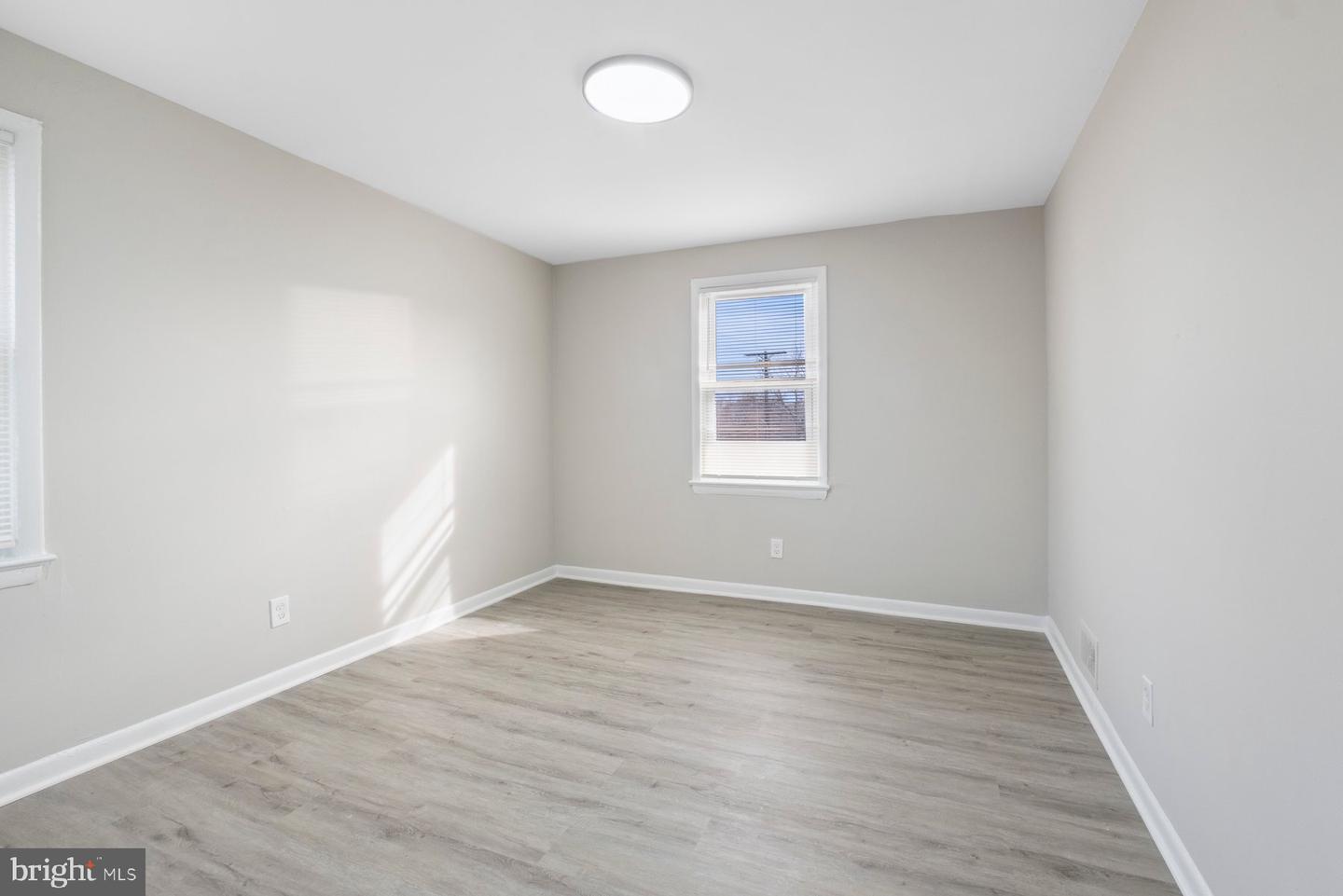 883 BELLEVUE ST SE, WASHINGTON, District Of Columbia 20032, 5 Bedrooms Bedrooms, ,2 BathroomsBathrooms,Residential,For sale,883 BELLEVUE ST SE,DCDC2234048 MLS # DCDC2234048 883 BELLEVUE ST SE, WASHINGTON, District Of Columbia 20032, 5 Bedrooms Bedrooms, ,2 BathroomsBathrooms,Residential,For sale,883 BELLEVUE ST SE,DCDC2234048 MLS # DCDC2234048