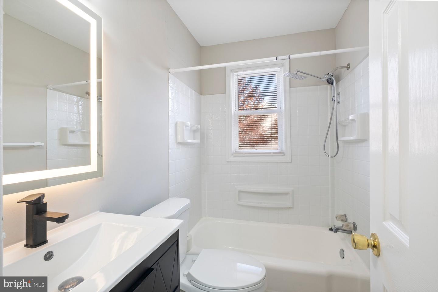 883 BELLEVUE ST SE, WASHINGTON, District Of Columbia 20032, 5 Bedrooms Bedrooms, ,2 BathroomsBathrooms,Residential,For sale,883 BELLEVUE ST SE,DCDC2234048 MLS # DCDC2234048 883 BELLEVUE ST SE, WASHINGTON, District Of Columbia 20032, 5 Bedrooms Bedrooms, ,2 BathroomsBathrooms,Residential,For sale,883 BELLEVUE ST SE,DCDC2234048 MLS # DCDC2234048