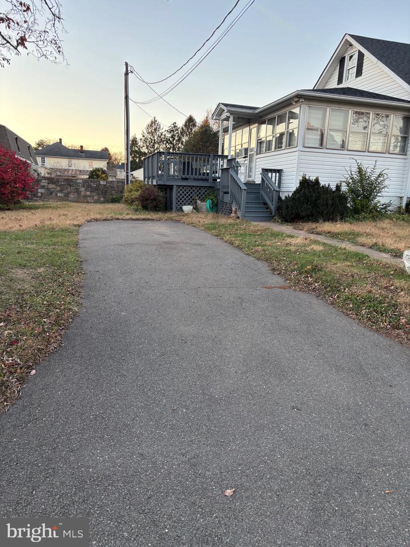 104 E WASHINGTON ST, REMINGTON, Virginia 22734, 3 Bedrooms Bedrooms, ,1 BathroomBathrooms,Residential,For sale,104 E WASHINGTON ST,VAFQ2019856 MLS # VAFQ2019856 104 E WASHINGTON ST, REMINGTON, Virginia 22734, 3 Bedrooms Bedrooms, ,1 BathroomBathrooms,Residential,For sale,104 E WASHINGTON ST,VAFQ2019856 MLS # VAFQ2019856