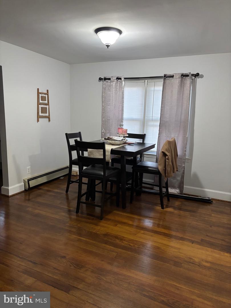 104 E WASHINGTON ST, REMINGTON, Virginia 22734, 3 Bedrooms Bedrooms, ,1 BathroomBathrooms,Residential,For sale,104 E WASHINGTON ST,VAFQ2019856 MLS # VAFQ2019856 104 E WASHINGTON ST, REMINGTON, Virginia 22734, 3 Bedrooms Bedrooms, ,1 BathroomBathrooms,Residential,For sale,104 E WASHINGTON ST,VAFQ2019856 MLS # VAFQ2019856