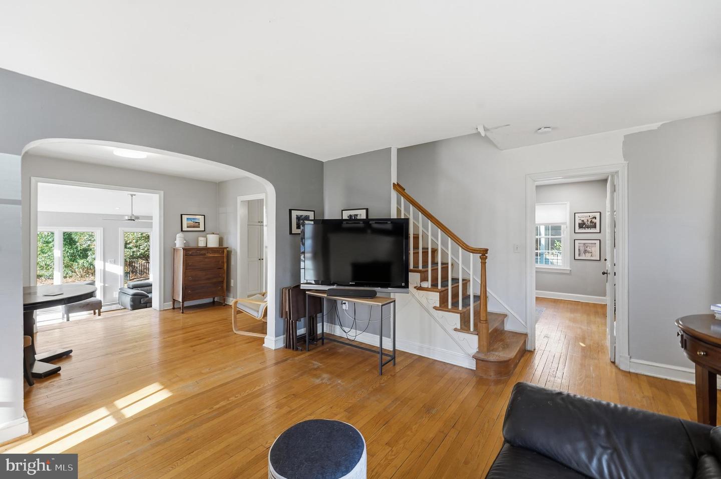 7908 W BOULEVARD DR, ALEXANDRIA, Virginia 22308, 3 Bedrooms Bedrooms, ,2 BathroomsBathrooms,Residential,For sale,7908 W BOULEVARD DR,VAFX2281756 MLS # VAFX2281756 7908 W BOULEVARD DR, ALEXANDRIA, Virginia 22308, 3 Bedrooms Bedrooms, ,2 BathroomsBathrooms,Residential,For sale,7908 W BOULEVARD DR,VAFX2281756 MLS # VAFX2281756