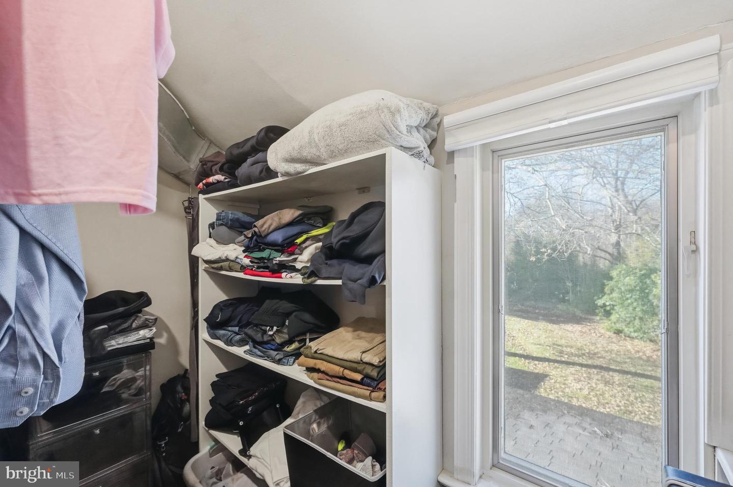 7908 W BOULEVARD DR, ALEXANDRIA, Virginia 22308, 3 Bedrooms Bedrooms, ,2 BathroomsBathrooms,Residential,For sale,7908 W BOULEVARD DR,VAFX2281756 MLS # VAFX2281756 7908 W BOULEVARD DR, ALEXANDRIA, Virginia 22308, 3 Bedrooms Bedrooms, ,2 BathroomsBathrooms,Residential,For sale,7908 W BOULEVARD DR,VAFX2281756 MLS # VAFX2281756