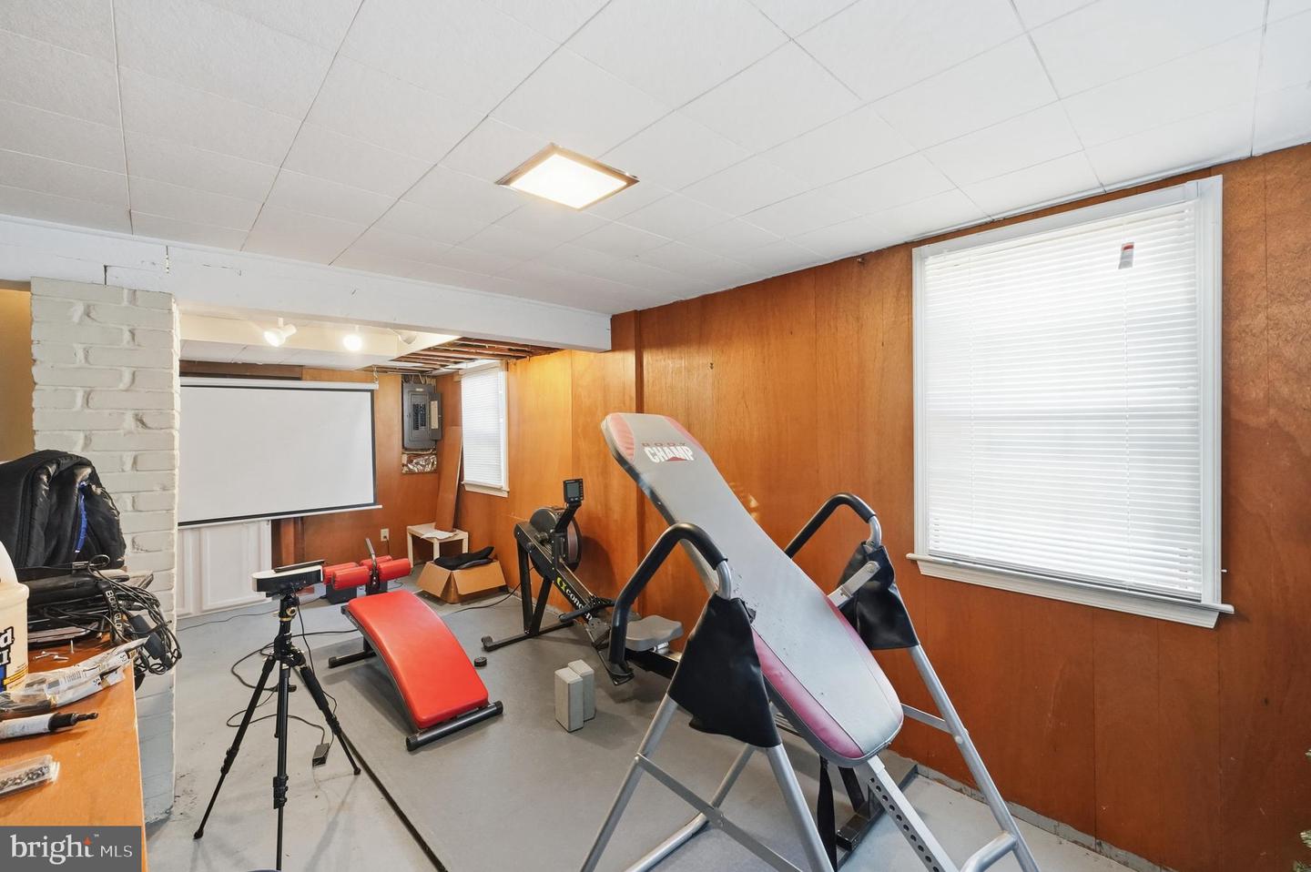 7908 W BOULEVARD DR, ALEXANDRIA, Virginia 22308, 3 Bedrooms Bedrooms, ,2 BathroomsBathrooms,Residential,For sale,7908 W BOULEVARD DR,VAFX2281756 MLS # VAFX2281756 7908 W BOULEVARD DR, ALEXANDRIA, Virginia 22308, 3 Bedrooms Bedrooms, ,2 BathroomsBathrooms,Residential,For sale,7908 W BOULEVARD DR,VAFX2281756 MLS # VAFX2281756