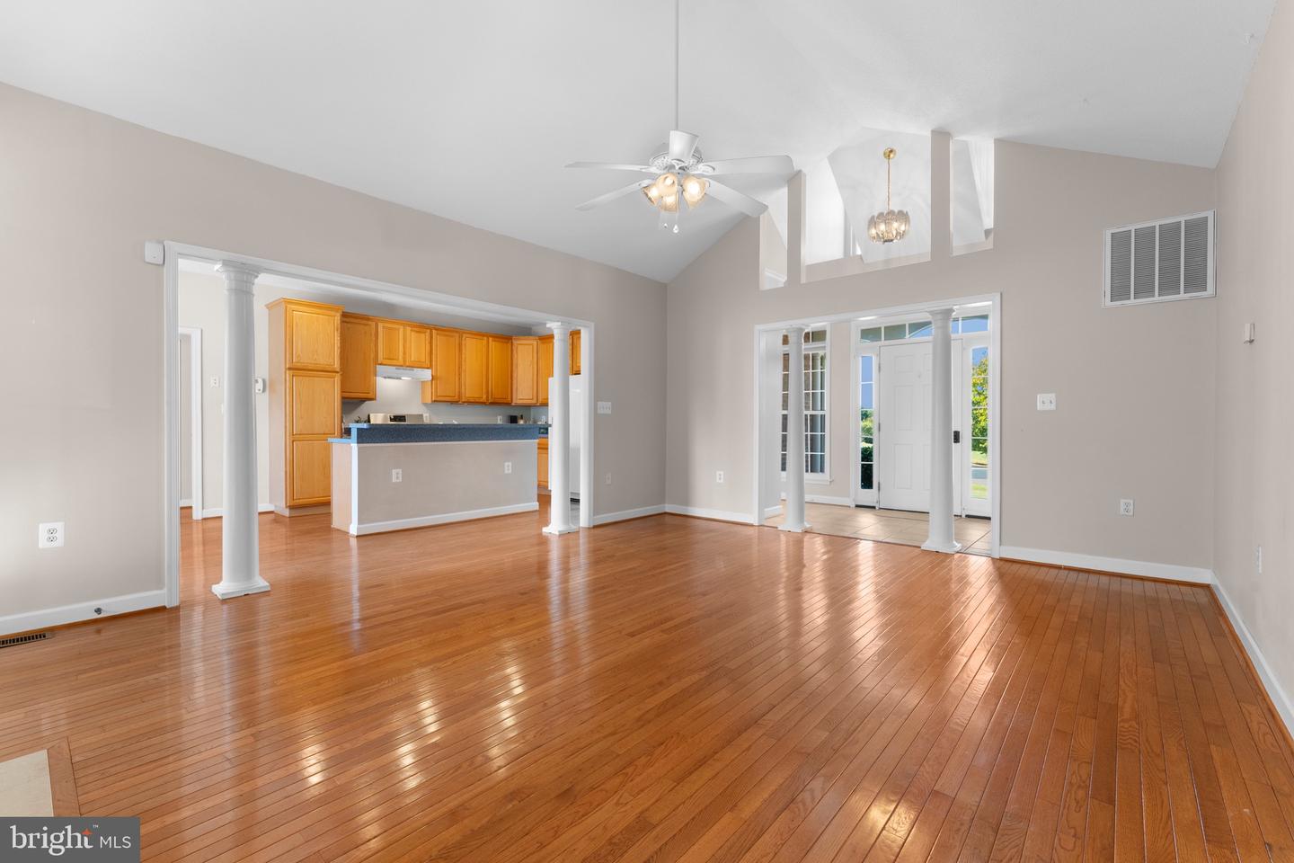 19065 STALLION RD, CULPEPER, Virginia 22701, 3 Bedrooms Bedrooms, ,3 BathroomsBathrooms,Residential,For sale,19065 STALLION RD,VACU2011528 MLS # VACU2011528