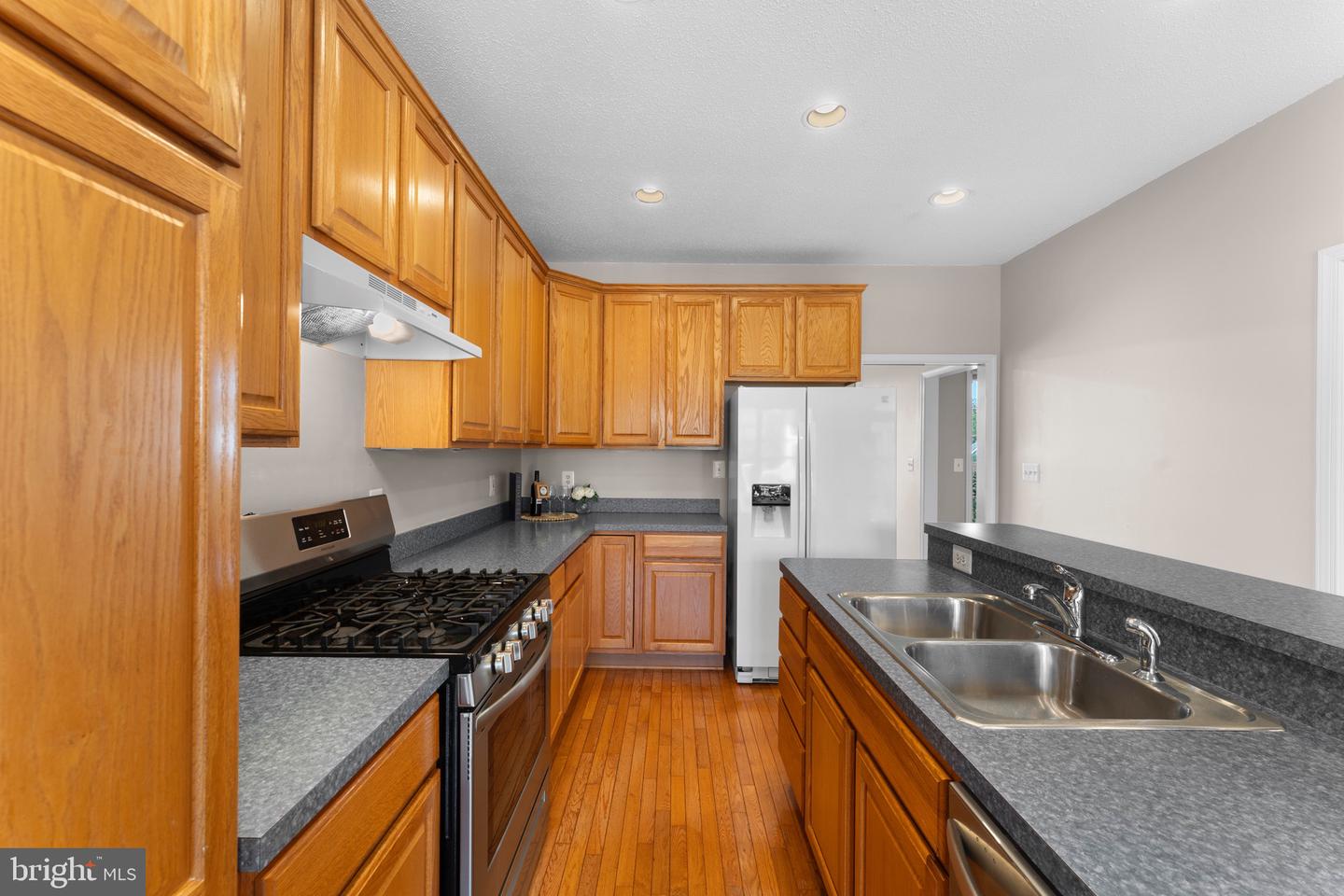 19065 STALLION RD, CULPEPER, Virginia 22701, 3 Bedrooms Bedrooms, ,3 BathroomsBathrooms,Residential,For sale,19065 STALLION RD,VACU2011528 MLS # VACU2011528