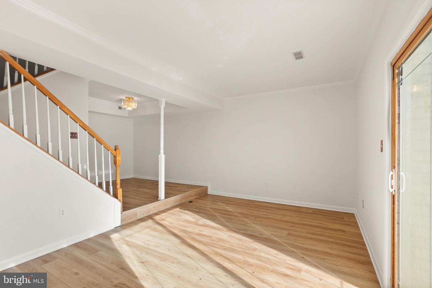 15278 CLOVERDALE RD, WOODBRIDGE, Virginia 22193, 3 Bedrooms Bedrooms, ,2 BathroomsBathrooms,Residential,For sale,15278 CLOVERDALE RD,VAPW2106750 MLS # VAPW2106750