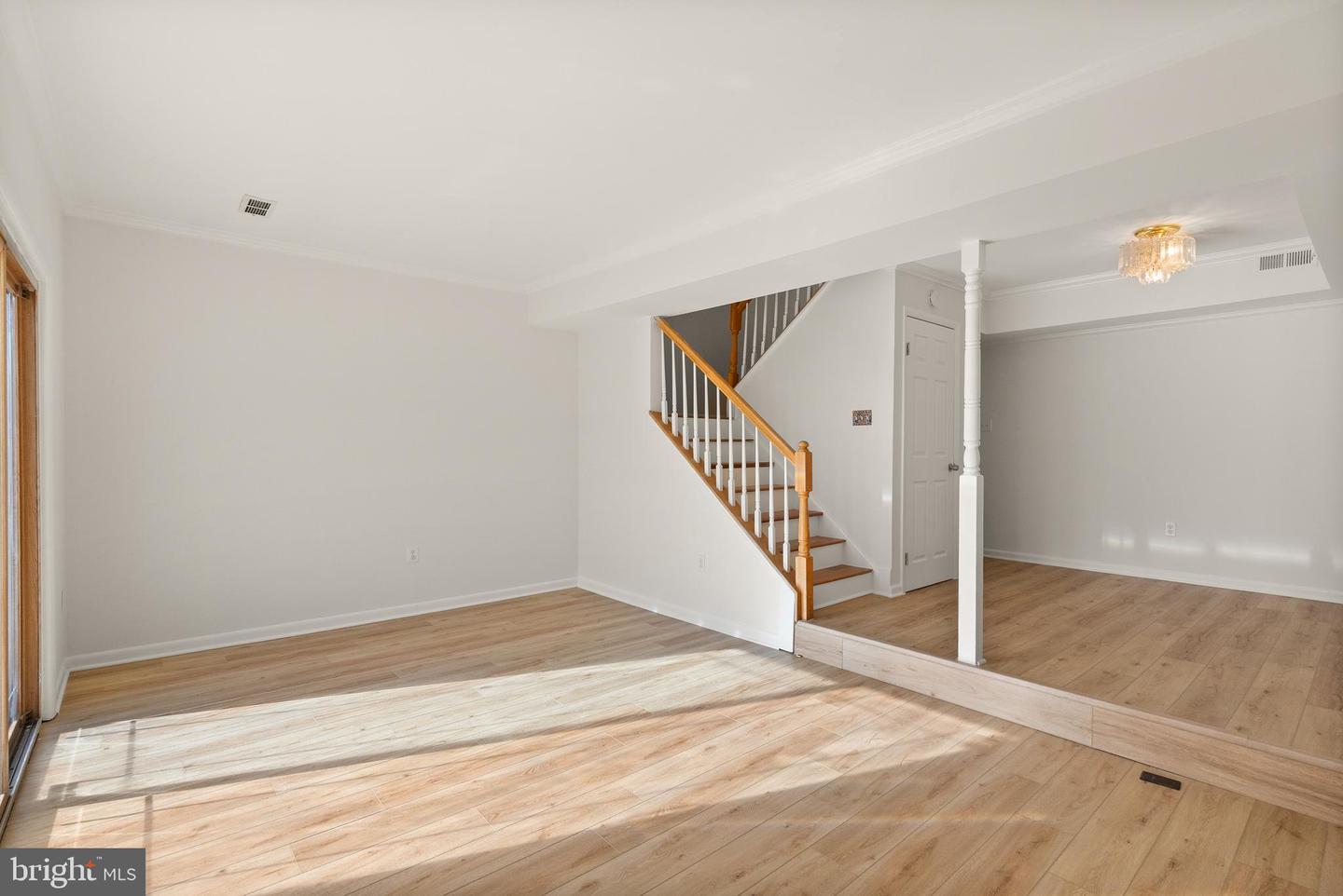 15278 CLOVERDALE RD, WOODBRIDGE, Virginia 22193, 3 Bedrooms Bedrooms, ,2 BathroomsBathrooms,Residential,For sale,15278 CLOVERDALE RD,VAPW2106750 MLS # VAPW2106750