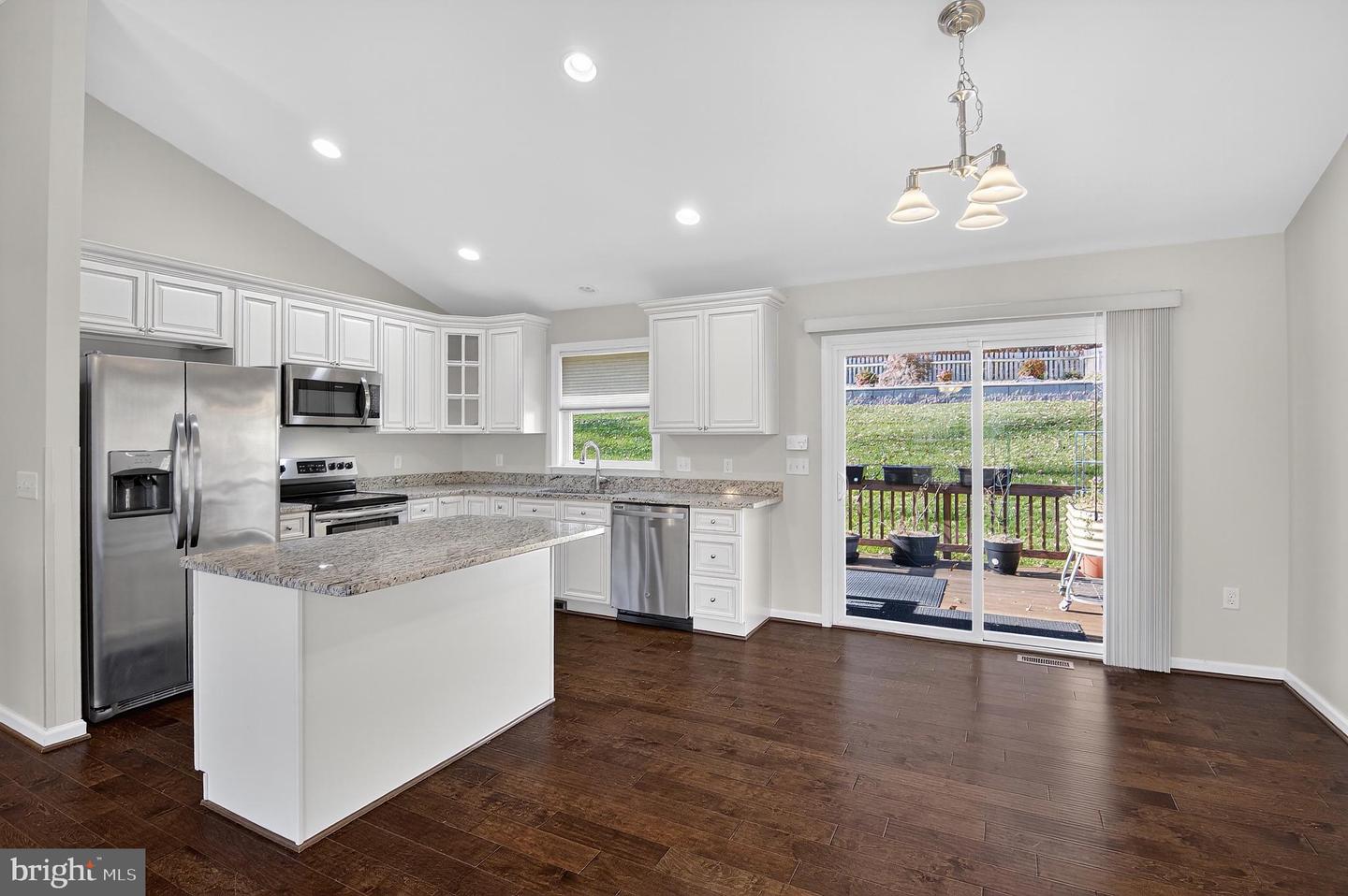 8 HOWARD CIR, FREDERICKSBURG, Virginia 22405, 4 Bedrooms Bedrooms, 10 Rooms Rooms,3 BathroomsBathrooms,Residential,For sale,8 HOWARD CIR,VAST2043950 MLS # VAST2043950 8 HOWARD CIR, FREDERICKSBURG, Virginia 22405, 4 Bedrooms Bedrooms, 10 Rooms Rooms,3 BathroomsBathrooms,Residential,For sale,8 HOWARD CIR,VAST2043950 MLS # VAST2043950