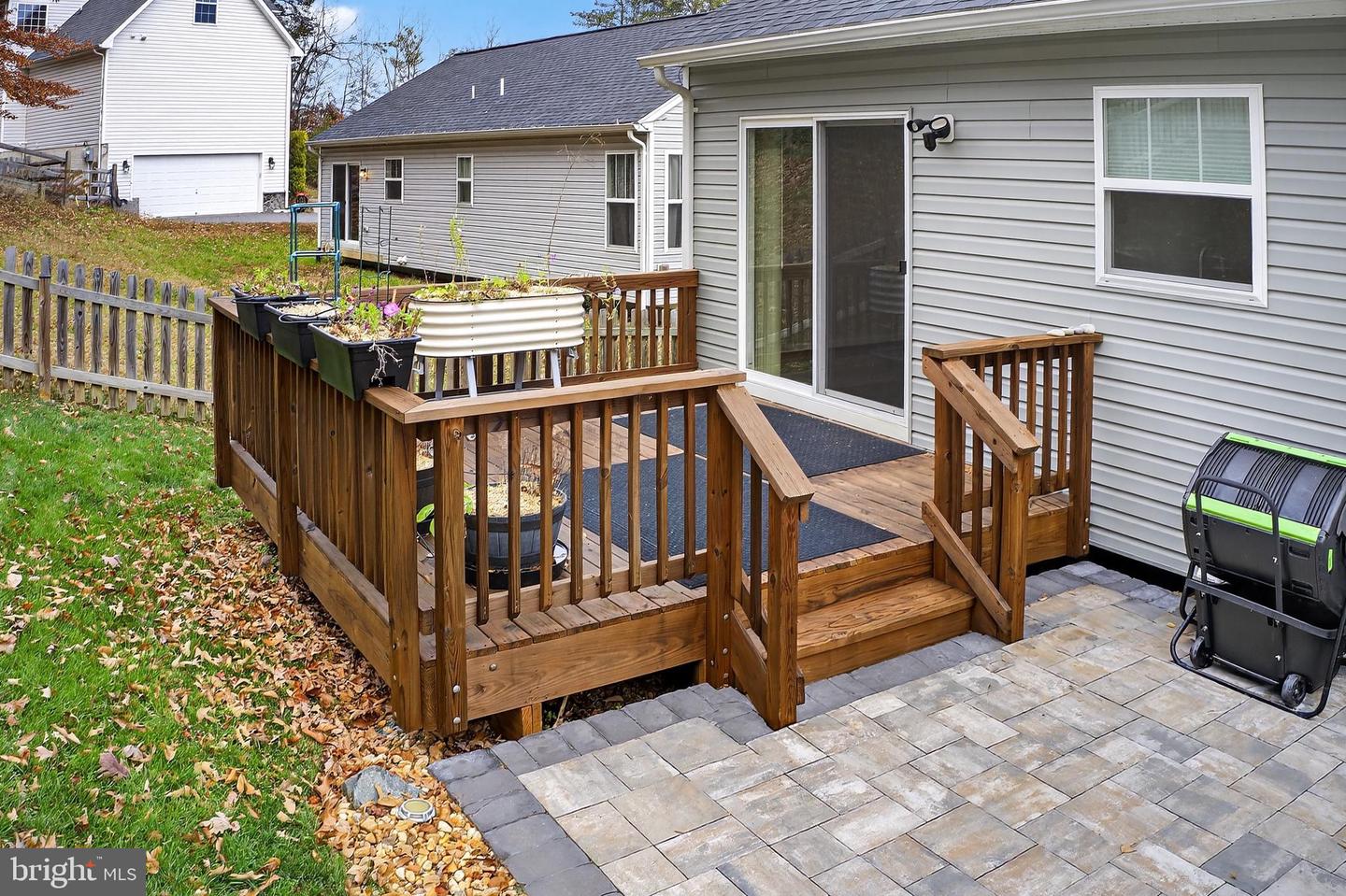 8 HOWARD CIR, FREDERICKSBURG, Virginia 22405, 4 Bedrooms Bedrooms, 10 Rooms Rooms,3 BathroomsBathrooms,Residential,For sale,8 HOWARD CIR,VAST2043950 MLS # VAST2043950 8 HOWARD CIR, FREDERICKSBURG, Virginia 22405, 4 Bedrooms Bedrooms, 10 Rooms Rooms,3 BathroomsBathrooms,Residential,For sale,8 HOWARD CIR,VAST2043950 MLS # VAST2043950