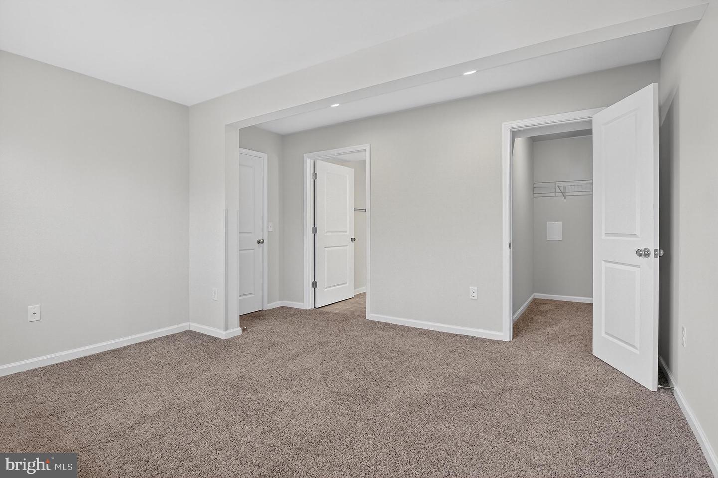 8 HOWARD CIR, FREDERICKSBURG, Virginia 22405, 4 Bedrooms Bedrooms, 10 Rooms Rooms,3 BathroomsBathrooms,Residential,For sale,8 HOWARD CIR,VAST2043950 MLS # VAST2043950 8 HOWARD CIR, FREDERICKSBURG, Virginia 22405, 4 Bedrooms Bedrooms, 10 Rooms Rooms,3 BathroomsBathrooms,Residential,For sale,8 HOWARD CIR,VAST2043950 MLS # VAST2043950