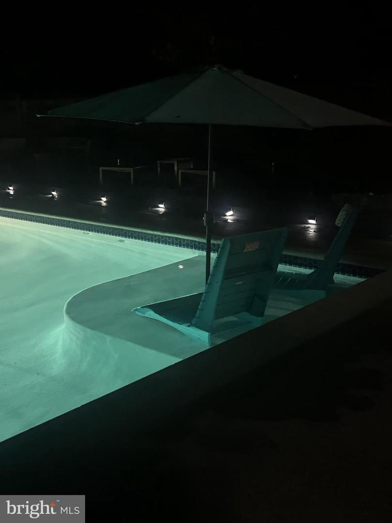 7822 HOLMES RUN DR, FALLS CHURCH, Virginia 22042, 3 Bedrooms Bedrooms, ,2 BathroomsBathrooms,Residential,For sale,7822 HOLMES RUN DR,VAFX2277224 MLS # VAFX2277224 7822 HOLMES RUN DR, FALLS CHURCH, Virginia 22042, 3 Bedrooms Bedrooms, ,2 BathroomsBathrooms,Residential,For sale,7822 HOLMES RUN DR,VAFX2277224 MLS # VAFX2277224