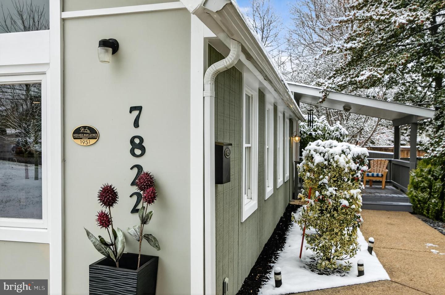 7822 HOLMES RUN DR, FALLS CHURCH, Virginia 22042, 3 Bedrooms Bedrooms, ,2 BathroomsBathrooms,Residential,For sale,7822 HOLMES RUN DR,VAFX2277224 MLS # VAFX2277224 7822 HOLMES RUN DR, FALLS CHURCH, Virginia 22042, 3 Bedrooms Bedrooms, ,2 BathroomsBathrooms,Residential,For sale,7822 HOLMES RUN DR,VAFX2277224 MLS # VAFX2277224