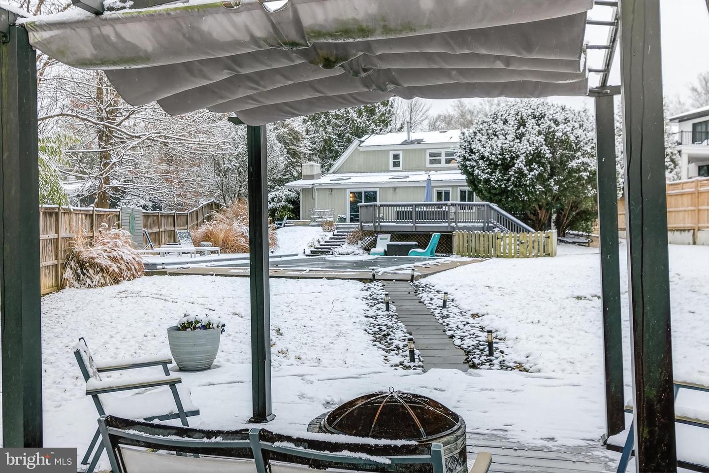 7822 HOLMES RUN DR, FALLS CHURCH, Virginia 22042, 3 Bedrooms Bedrooms, ,2 BathroomsBathrooms,Residential,For sale,7822 HOLMES RUN DR,VAFX2277224 MLS # VAFX2277224 7822 HOLMES RUN DR, FALLS CHURCH, Virginia 22042, 3 Bedrooms Bedrooms, ,2 BathroomsBathrooms,Residential,For sale,7822 HOLMES RUN DR,VAFX2277224 MLS # VAFX2277224