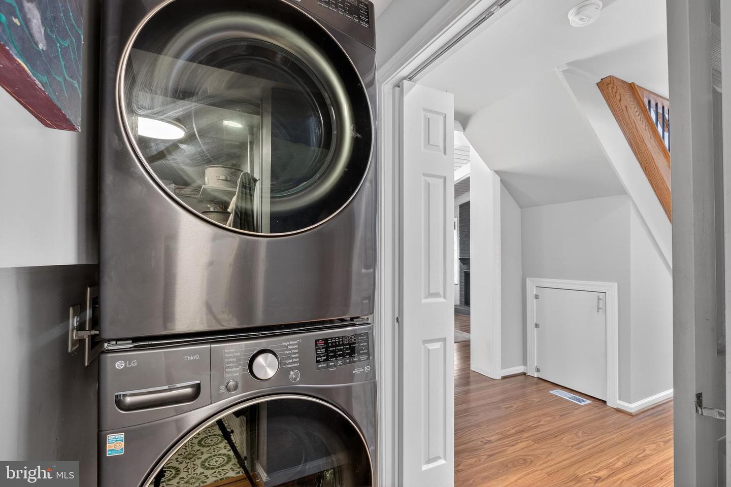 7822 HOLMES RUN DR, FALLS CHURCH, Virginia 22042, 3 Bedrooms Bedrooms, ,2 BathroomsBathrooms,Residential,For sale,7822 HOLMES RUN DR,VAFX2277224 MLS # VAFX2277224 7822 HOLMES RUN DR, FALLS CHURCH, Virginia 22042, 3 Bedrooms Bedrooms, ,2 BathroomsBathrooms,Residential,For sale,7822 HOLMES RUN DR,VAFX2277224 MLS # VAFX2277224