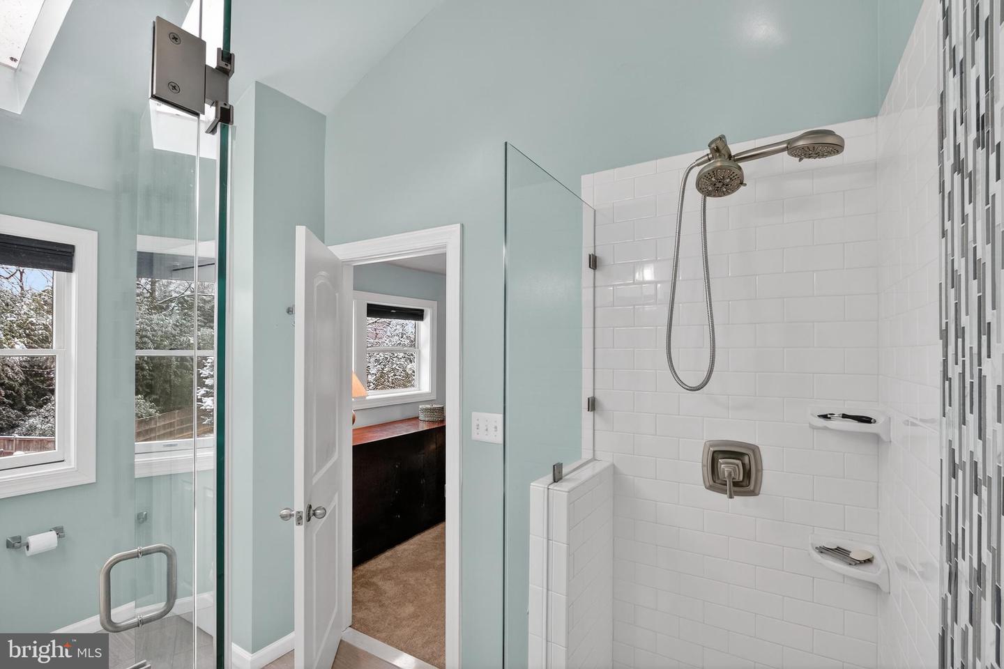 7822 HOLMES RUN DR, FALLS CHURCH, Virginia 22042, 3 Bedrooms Bedrooms, ,2 BathroomsBathrooms,Residential,For sale,7822 HOLMES RUN DR,VAFX2277224 MLS # VAFX2277224 7822 HOLMES RUN DR, FALLS CHURCH, Virginia 22042, 3 Bedrooms Bedrooms, ,2 BathroomsBathrooms,Residential,For sale,7822 HOLMES RUN DR,VAFX2277224 MLS # VAFX2277224