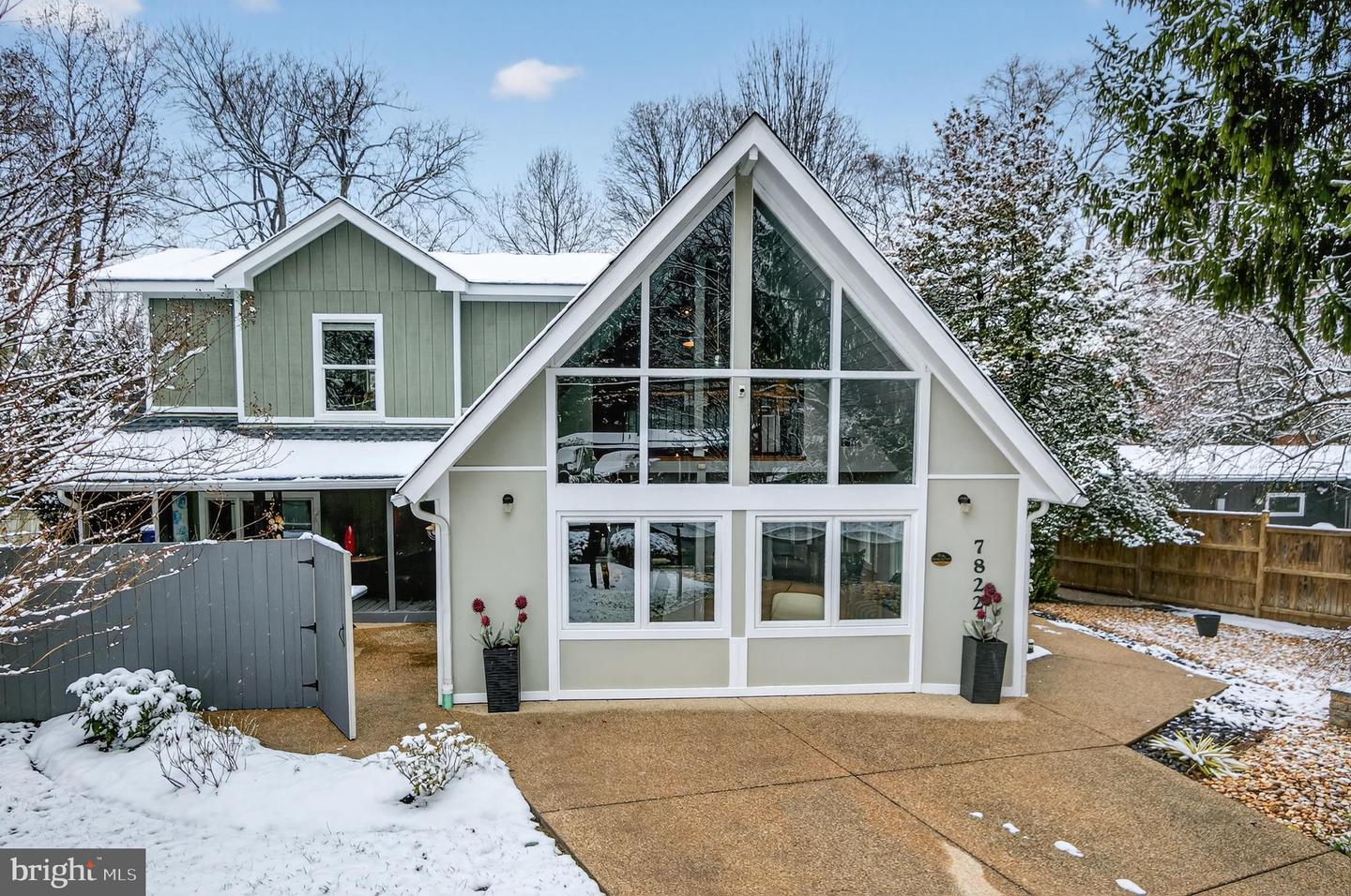 7822 HOLMES RUN DR, FALLS CHURCH, Virginia 22042, 3 Bedrooms Bedrooms, ,2 BathroomsBathrooms,Residential,For sale,7822 HOLMES RUN DR,VAFX2277224 MLS # VAFX2277224 7822 HOLMES RUN DR, FALLS CHURCH, Virginia 22042, 3 Bedrooms Bedrooms, ,2 BathroomsBathrooms,Residential,For sale,7822 HOLMES RUN DR,VAFX2277224 MLS # VAFX2277224