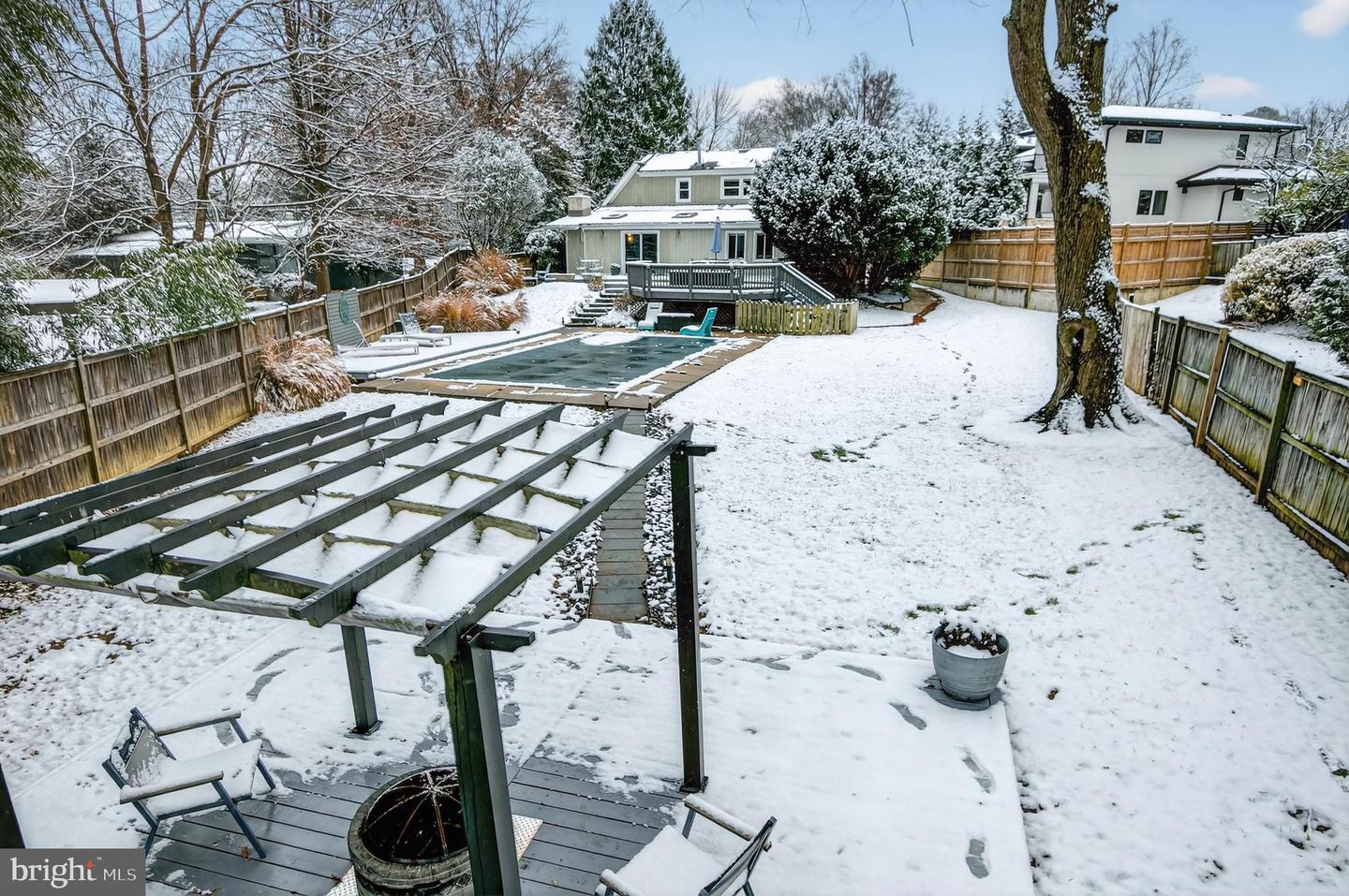 7822 HOLMES RUN DR, FALLS CHURCH, Virginia 22042, 3 Bedrooms Bedrooms, ,2 BathroomsBathrooms,Residential,For sale,7822 HOLMES RUN DR,VAFX2277224 MLS # VAFX2277224 7822 HOLMES RUN DR, FALLS CHURCH, Virginia 22042, 3 Bedrooms Bedrooms, ,2 BathroomsBathrooms,Residential,For sale,7822 HOLMES RUN DR,VAFX2277224 MLS # VAFX2277224