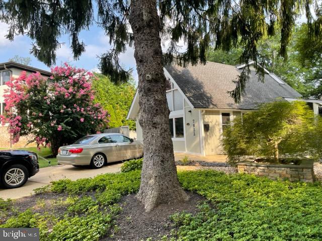 7822 HOLMES RUN DR, FALLS CHURCH, Virginia 22042, 3 Bedrooms Bedrooms, ,2 BathroomsBathrooms,Residential,For sale,7822 HOLMES RUN DR,VAFX2277224 MLS # VAFX2277224 7822 HOLMES RUN DR, FALLS CHURCH, Virginia 22042, 3 Bedrooms Bedrooms, ,2 BathroomsBathrooms,Residential,For sale,7822 HOLMES RUN DR,VAFX2277224 MLS # VAFX2277224