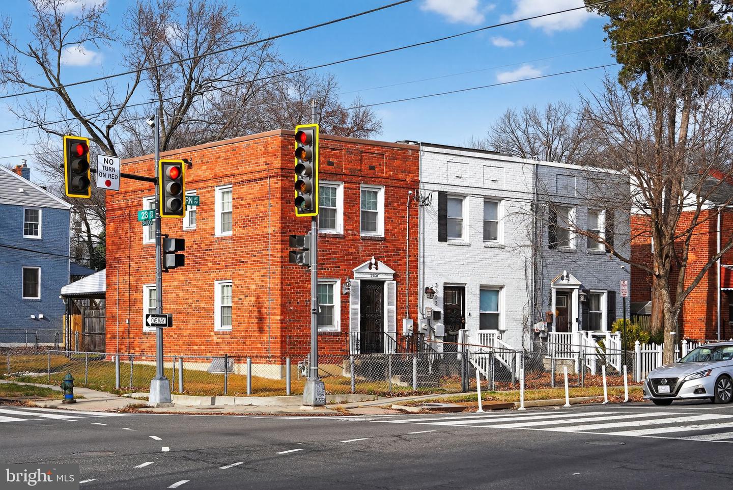 2300 SOUTHERN AVE SE, WASHINGTON, District Of Columbia 20020, 3 Bedrooms Bedrooms, 4 Rooms Rooms,1 BathroomBathrooms,Residential,For sale,2300 SOUTHERN AVE SE,DCDC2232444 MLS # DCDC2232444