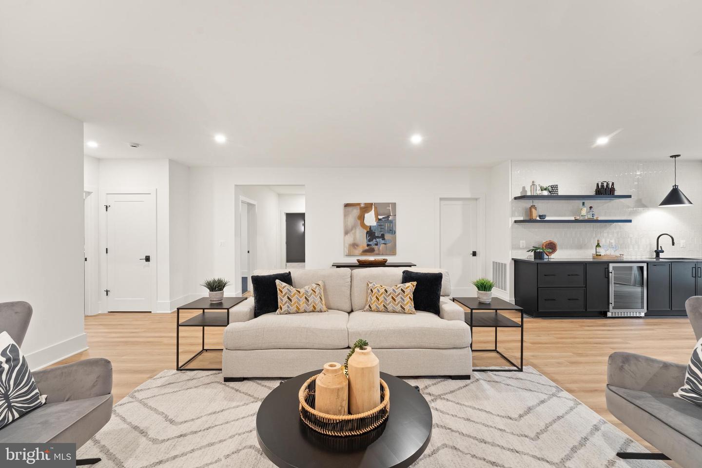 6539 FAIRLAWN DR, MCLEAN, Virginia 22101, 5 Bedrooms Bedrooms, ,5 BathroomsBathrooms,Residential,For sale,6539 FAIRLAWN DR,VAFX2280764 MLS # VAFX2280764 6539 FAIRLAWN DR, MCLEAN, Virginia 22101, 5 Bedrooms Bedrooms, ,5 BathroomsBathrooms,Residential,For sale,6539 FAIRLAWN DR,VAFX2280764 MLS # VAFX2280764