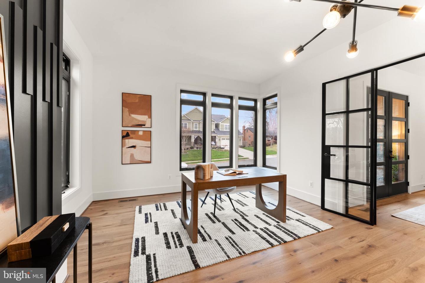 6539 FAIRLAWN DR, MCLEAN, Virginia 22101, 5 Bedrooms Bedrooms, ,5 BathroomsBathrooms,Residential,For sale,6539 FAIRLAWN DR,VAFX2280764 MLS # VAFX2280764 6539 FAIRLAWN DR, MCLEAN, Virginia 22101, 5 Bedrooms Bedrooms, ,5 BathroomsBathrooms,Residential,For sale,6539 FAIRLAWN DR,VAFX2280764 MLS # VAFX2280764