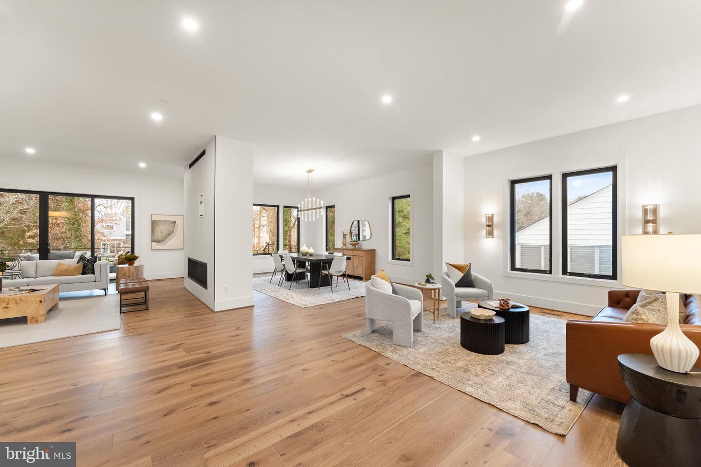 6539 FAIRLAWN DR, MCLEAN, Virginia 22101, 5 Bedrooms Bedrooms, ,5 BathroomsBathrooms,Residential,For sale,6539 FAIRLAWN DR,VAFX2280764 MLS # VAFX2280764 6539 FAIRLAWN DR, MCLEAN, Virginia 22101, 5 Bedrooms Bedrooms, ,5 BathroomsBathrooms,Residential,For sale,6539 FAIRLAWN DR,VAFX2280764 MLS # VAFX2280764