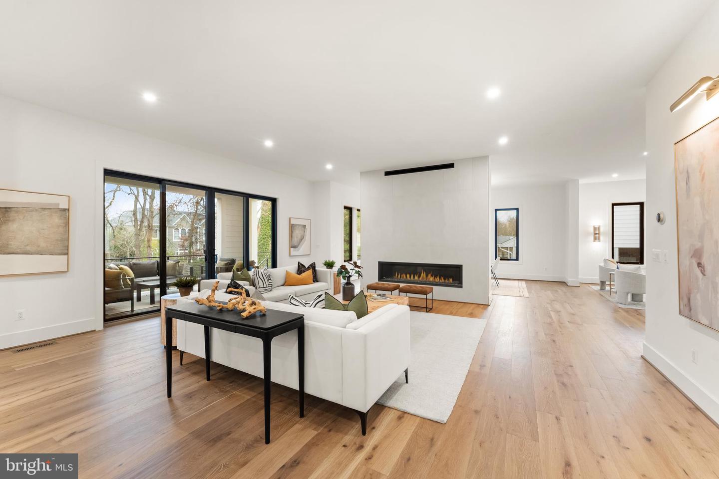 6539 FAIRLAWN DR, MCLEAN, Virginia 22101, 5 Bedrooms Bedrooms, ,5 BathroomsBathrooms,Residential,For sale,6539 FAIRLAWN DR,VAFX2280764 MLS # VAFX2280764 6539 FAIRLAWN DR, MCLEAN, Virginia 22101, 5 Bedrooms Bedrooms, ,5 BathroomsBathrooms,Residential,For sale,6539 FAIRLAWN DR,VAFX2280764 MLS # VAFX2280764