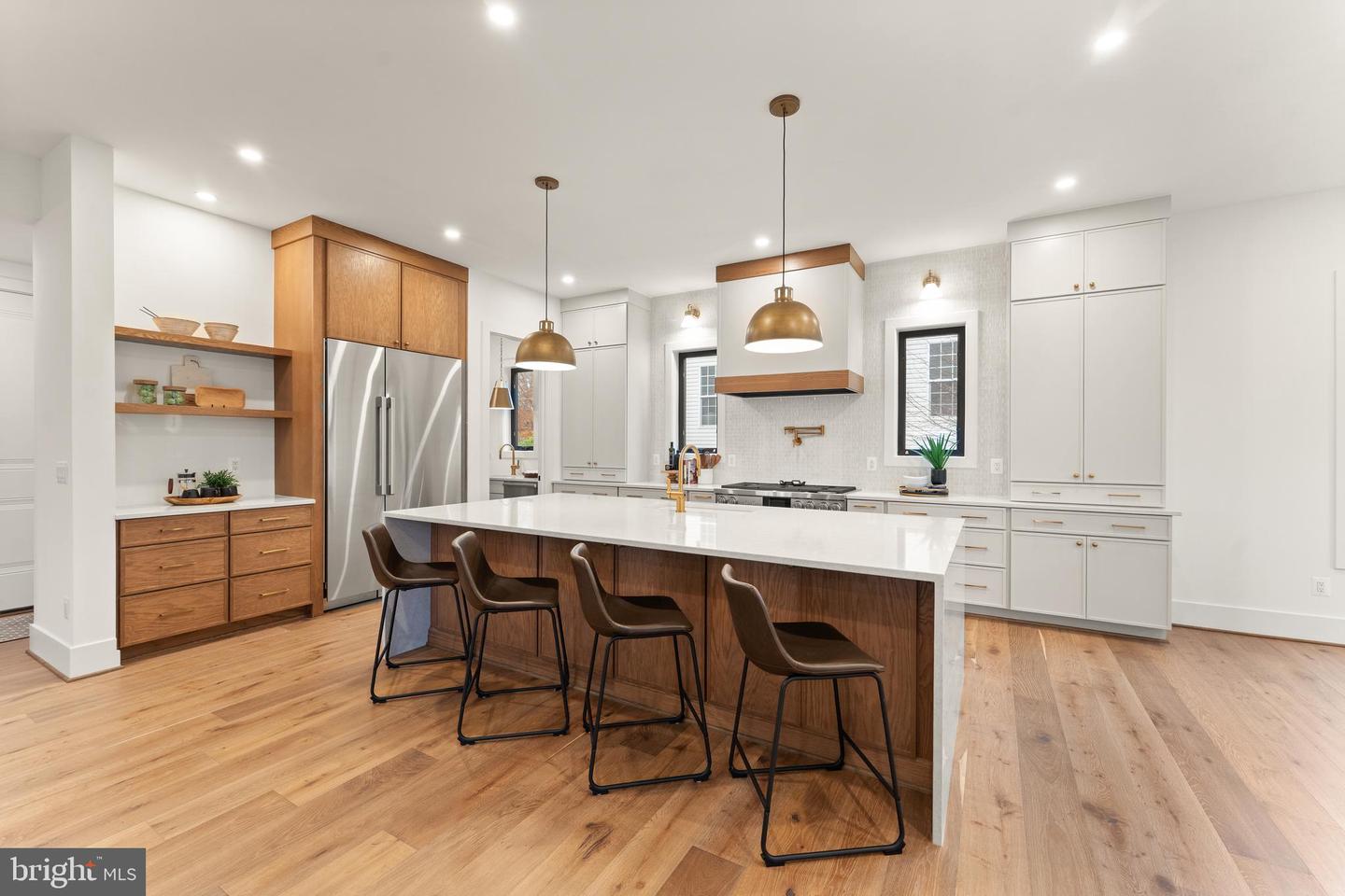 6539 FAIRLAWN DR, MCLEAN, Virginia 22101, 5 Bedrooms Bedrooms, ,5 BathroomsBathrooms,Residential,For sale,6539 FAIRLAWN DR,VAFX2280764 MLS # VAFX2280764 6539 FAIRLAWN DR, MCLEAN, Virginia 22101, 5 Bedrooms Bedrooms, ,5 BathroomsBathrooms,Residential,For sale,6539 FAIRLAWN DR,VAFX2280764 MLS # VAFX2280764