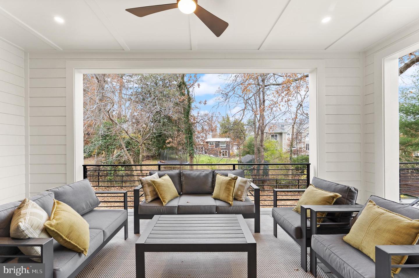 6539 FAIRLAWN DR, MCLEAN, Virginia 22101, 5 Bedrooms Bedrooms, ,5 BathroomsBathrooms,Residential,For sale,6539 FAIRLAWN DR,VAFX2280764 MLS # VAFX2280764 6539 FAIRLAWN DR, MCLEAN, Virginia 22101, 5 Bedrooms Bedrooms, ,5 BathroomsBathrooms,Residential,For sale,6539 FAIRLAWN DR,VAFX2280764 MLS # VAFX2280764