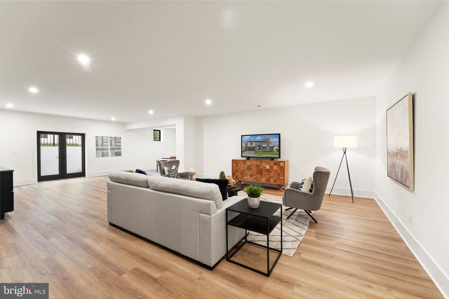 6539 FAIRLAWN DR, MCLEAN, Virginia 22101, 5 Bedrooms Bedrooms, ,5 BathroomsBathrooms,Residential,For sale,6539 FAIRLAWN DR,VAFX2280764 MLS # VAFX2280764 6539 FAIRLAWN DR, MCLEAN, Virginia 22101, 5 Bedrooms Bedrooms, ,5 BathroomsBathrooms,Residential,For sale,6539 FAIRLAWN DR,VAFX2280764 MLS # VAFX2280764