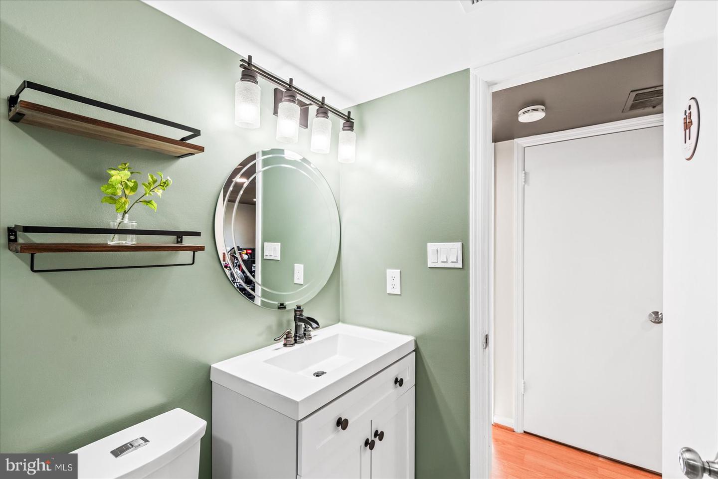 3470 LYON PARK CT, WOODBRIDGE, Virginia 22192, 4 Bedrooms Bedrooms, ,3 BathroomsBathrooms,Residential,For sale,3470 LYON PARK CT,VAPW2108524 MLS # VAPW2108524 3470 LYON PARK CT, WOODBRIDGE, Virginia 22192, 4 Bedrooms Bedrooms, ,3 BathroomsBathrooms,Residential,For sale,3470 LYON PARK CT,VAPW2108524 MLS # VAPW2108524