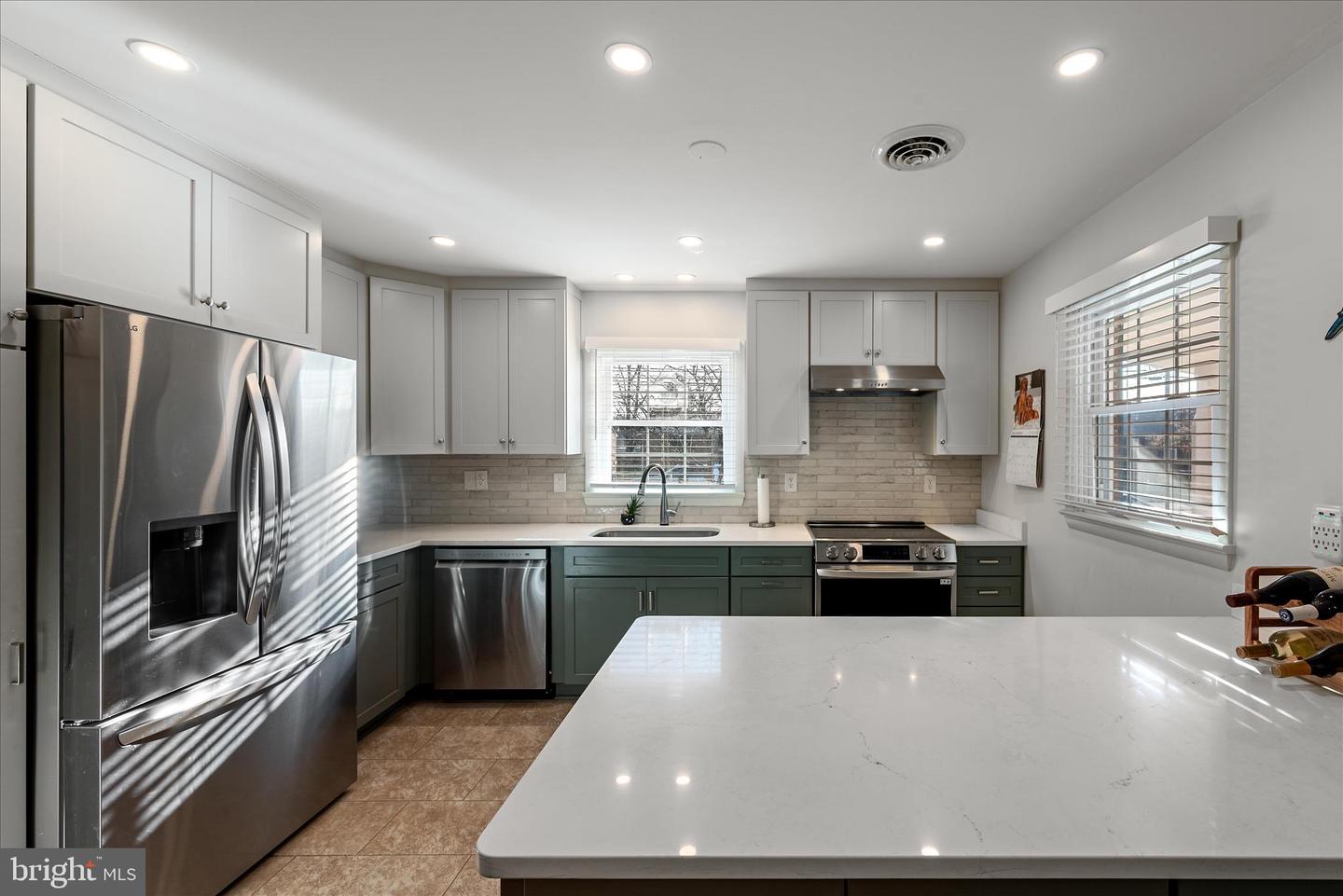 225 FOX DR, WINCHESTER, Virginia 22601, 3 Bedrooms Bedrooms, ,1 BathroomBathrooms,Residential,For sale,225 FOX DR,VAWI2009558 MLS # VAWI2009558 225 FOX DR, WINCHESTER, Virginia 22601, 3 Bedrooms Bedrooms, ,1 BathroomBathrooms,Residential,For sale,225 FOX DR,VAWI2009558 MLS # VAWI2009558