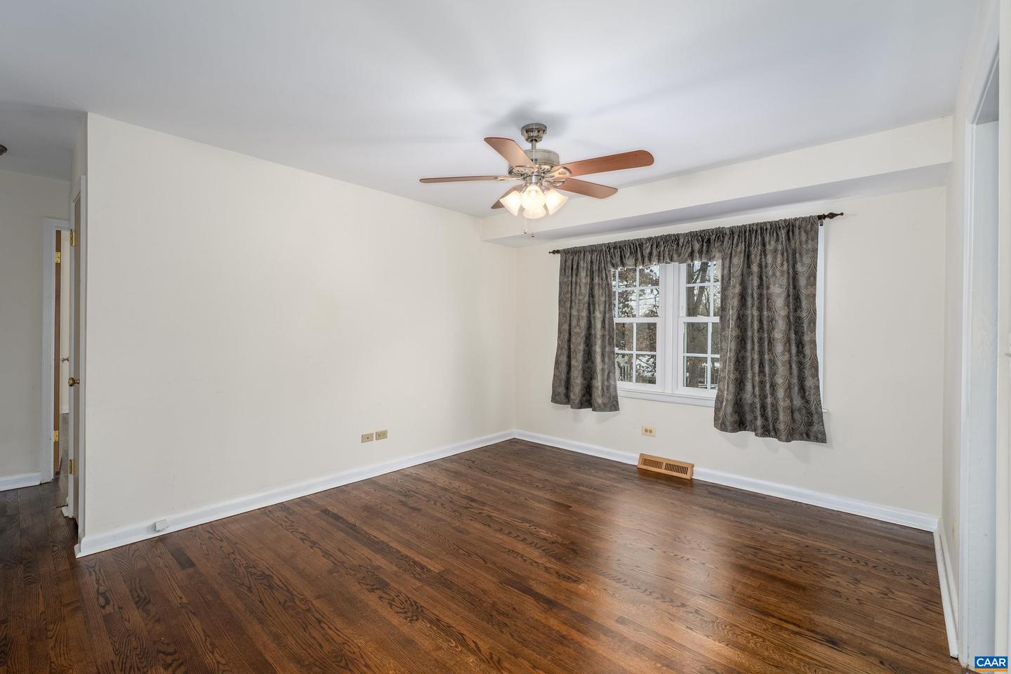 150 N BENNINGTON RD, CHARLOTTESVILLE, Virginia 22901, 4 Bedrooms Bedrooms, ,3 BathroomsBathrooms,Residential,For sale,150 N BENNINGTON RD,671682 MLS # 671682