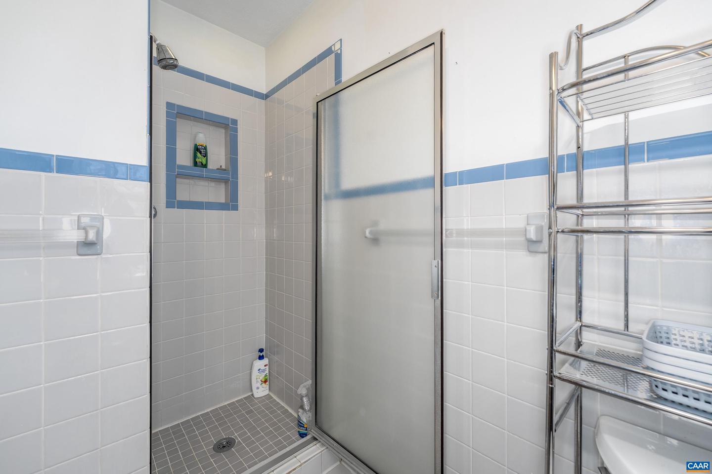 150 N BENNINGTON RD, CHARLOTTESVILLE, Virginia 22901, 4 Bedrooms Bedrooms, ,3 BathroomsBathrooms,Residential,For sale,150 N BENNINGTON RD,671682 MLS # 671682