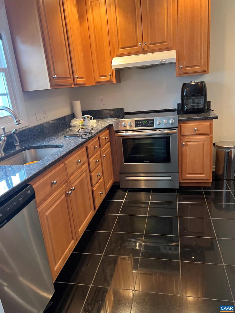 150 N BENNINGTON RD, CHARLOTTESVILLE, Virginia 22901, 4 Bedrooms Bedrooms, ,3 BathroomsBathrooms,Residential,For sale,150 N BENNINGTON RD,671682 MLS # 671682 150 N BENNINGTON RD, CHARLOTTESVILLE, Virginia 22901, 4 Bedrooms Bedrooms, ,3 BathroomsBathrooms,Residential,For sale,150 N BENNINGTON RD,671682 MLS # 671682