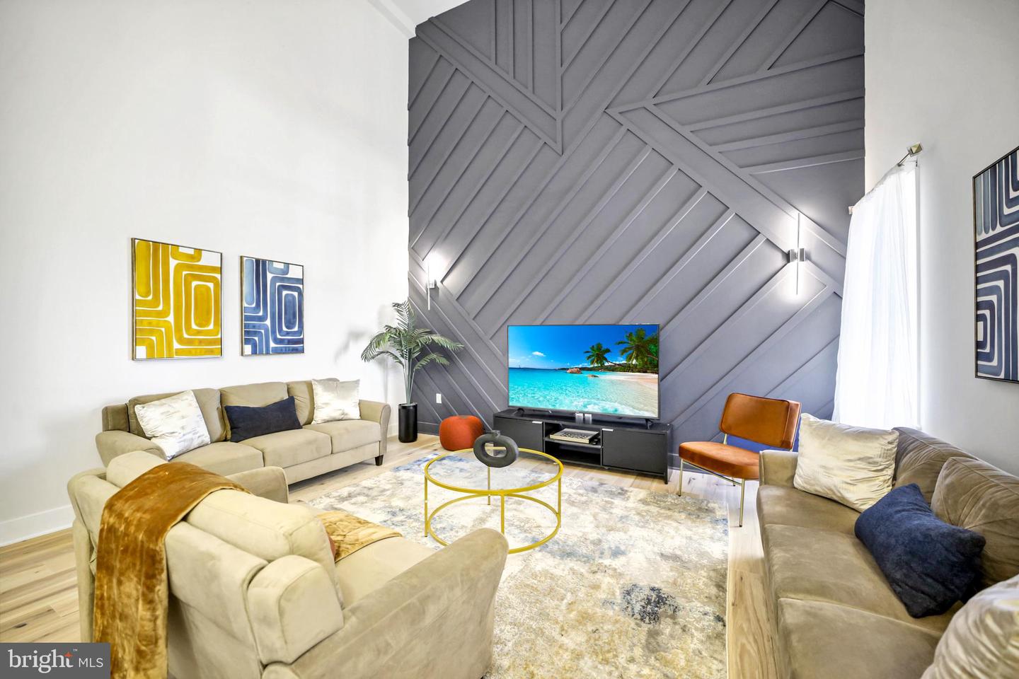 1621 T ST SE #8, WASHINGTON, District Of Columbia 20020, 4 Bedrooms Bedrooms, ,2 BathroomsBathrooms,Residential,For sale,1621 T ST SE #8,DCDC2212900 MLS # DCDC2212900 1621 T ST SE #8, WASHINGTON, District Of Columbia 20020, 4 Bedrooms Bedrooms, ,2 BathroomsBathrooms,Residential,For sale,1621 T ST SE #8,DCDC2212900 MLS # DCDC2212900