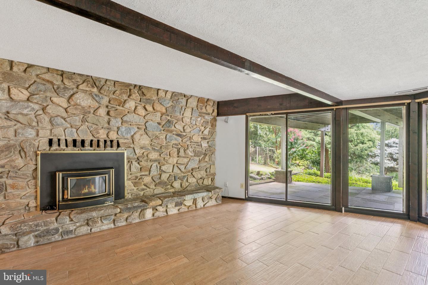 548 RIVER BEND RD, GREAT FALLS, Virginia 22066, 4 Bedrooms Bedrooms, ,5 BathroomsBathrooms,Residential,For sale,548 RIVER BEND RD,VAFX2261286 MLS # VAFX2261286