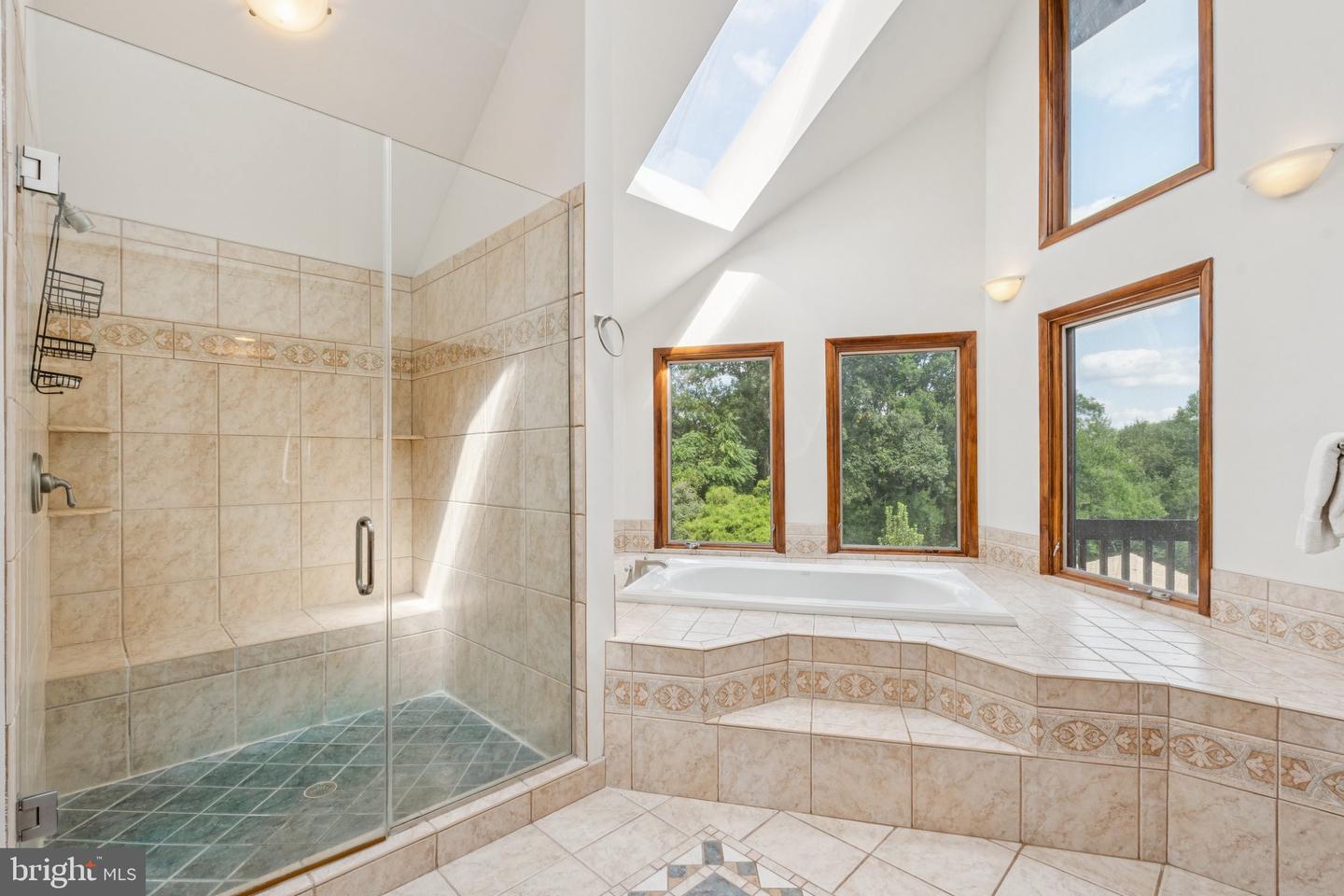 548 RIVER BEND RD, GREAT FALLS, Virginia 22066, 4 Bedrooms Bedrooms, ,5 BathroomsBathrooms,Residential,For sale,548 RIVER BEND RD,VAFX2261286 MLS # VAFX2261286