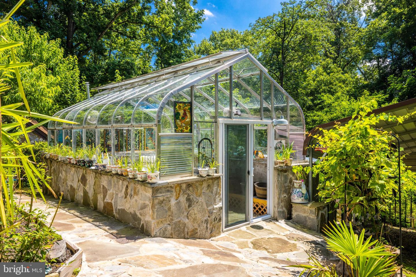 548 RIVER BEND RD, GREAT FALLS, Virginia 22066, 4 Bedrooms Bedrooms, ,5 BathroomsBathrooms,Residential,For sale,548 RIVER BEND RD,VAFX2261286 MLS # VAFX2261286