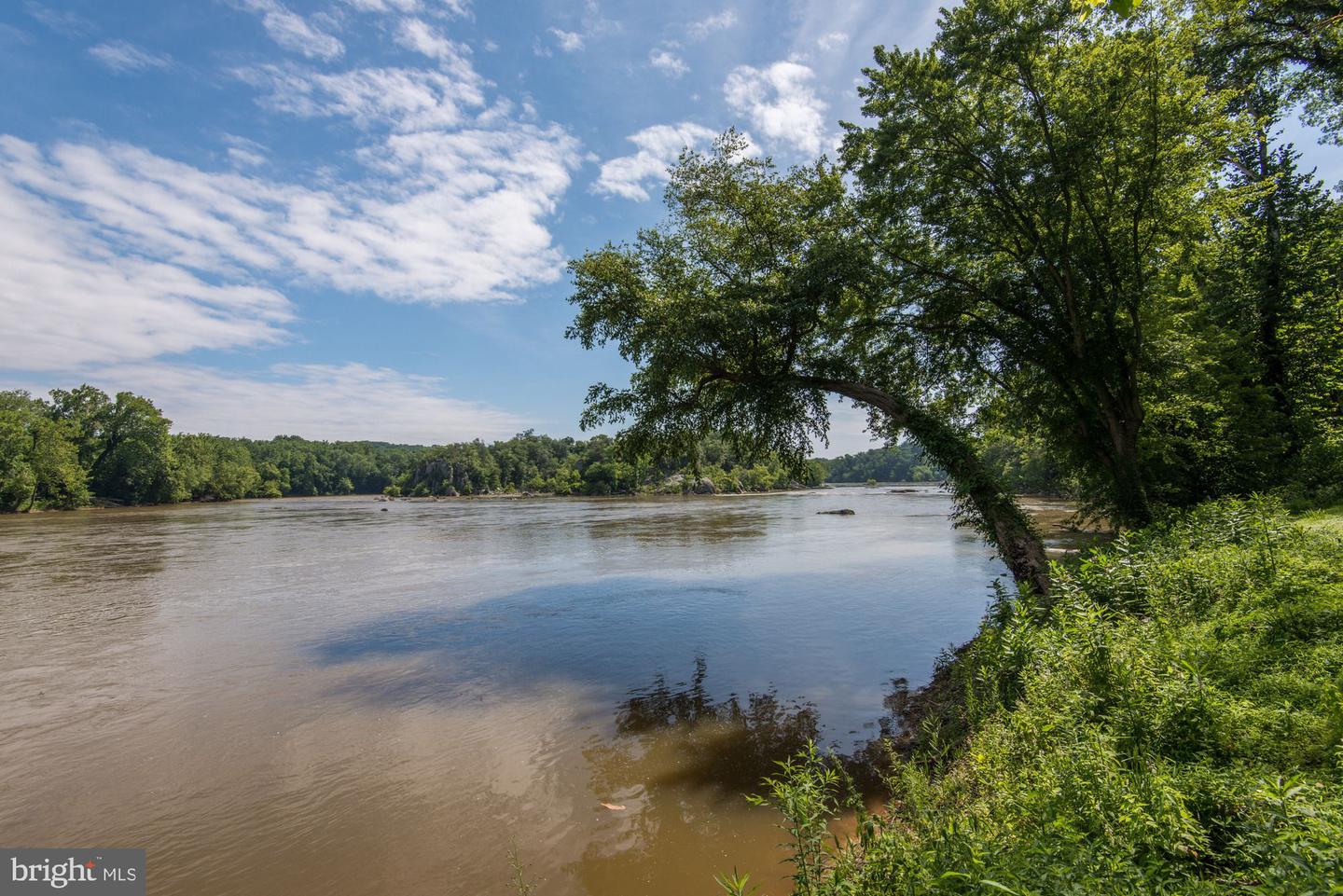 703 POTOMAC KNOLLS DR, MCLEAN, Virginia 22102, 6 Bedrooms Bedrooms, ,9 BathroomsBathrooms,Residential,For sale,703 POTOMAC KNOLLS DR,VAFX2264172 MLS # VAFX2264172 703 POTOMAC KNOLLS DR, MCLEAN, Virginia 22102, 6 Bedrooms Bedrooms, ,9 BathroomsBathrooms,Residential,For sale,703 POTOMAC KNOLLS DR,VAFX2264172 MLS # VAFX2264172