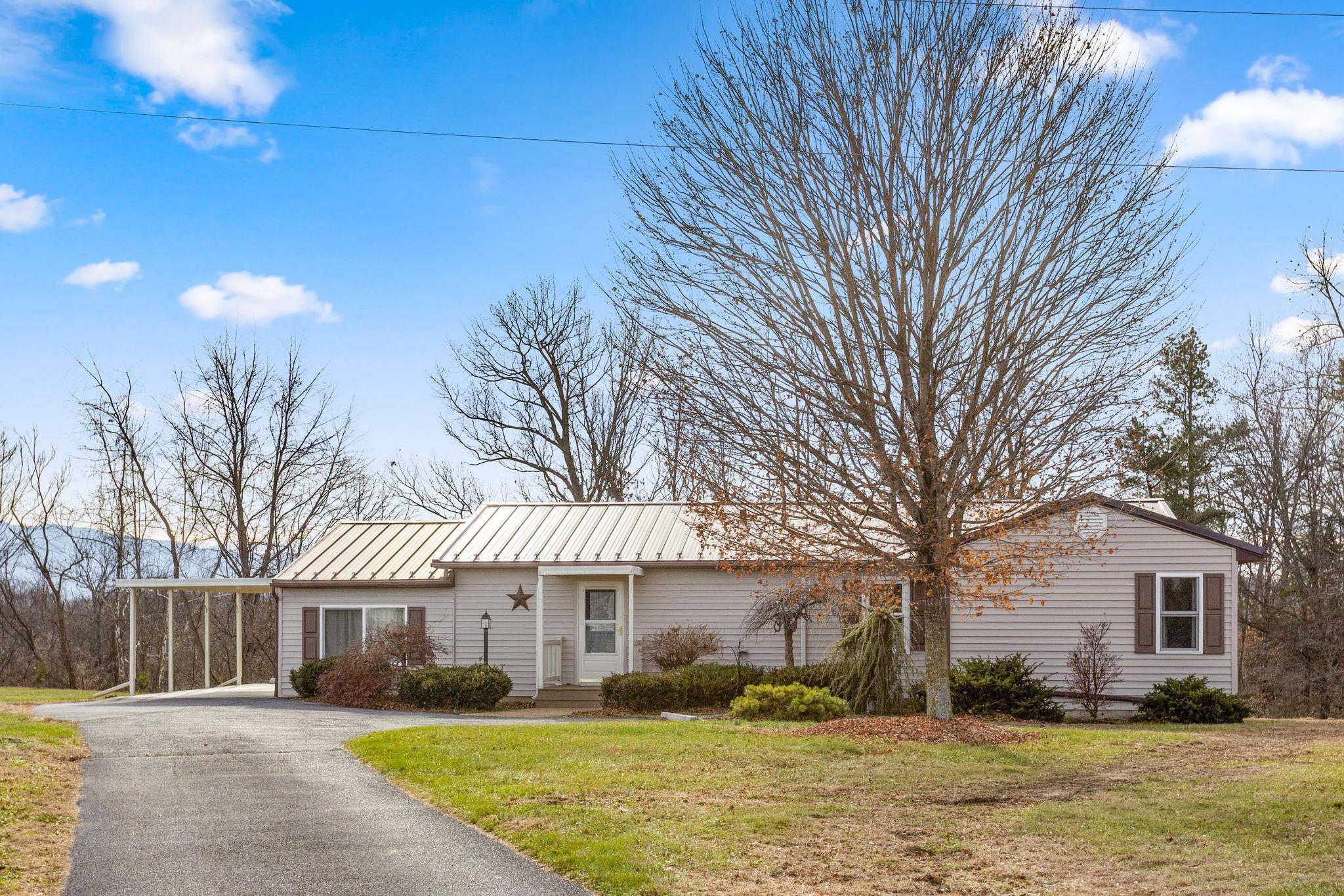 8086 CRAUN DR, GROTTOES, Virginia 24441, 3 Bedrooms Bedrooms, ,1 BathroomBathrooms,Residential,159 - A - 13B,8086 CRAUN DR,671684 MLS # 671684 8086 CRAUN DR, GROTTOES, Virginia 24441, 3 Bedrooms Bedrooms, ,1 BathroomBathrooms,Residential,159 - A - 13B,8086 CRAUN DR,671684 MLS # 671684