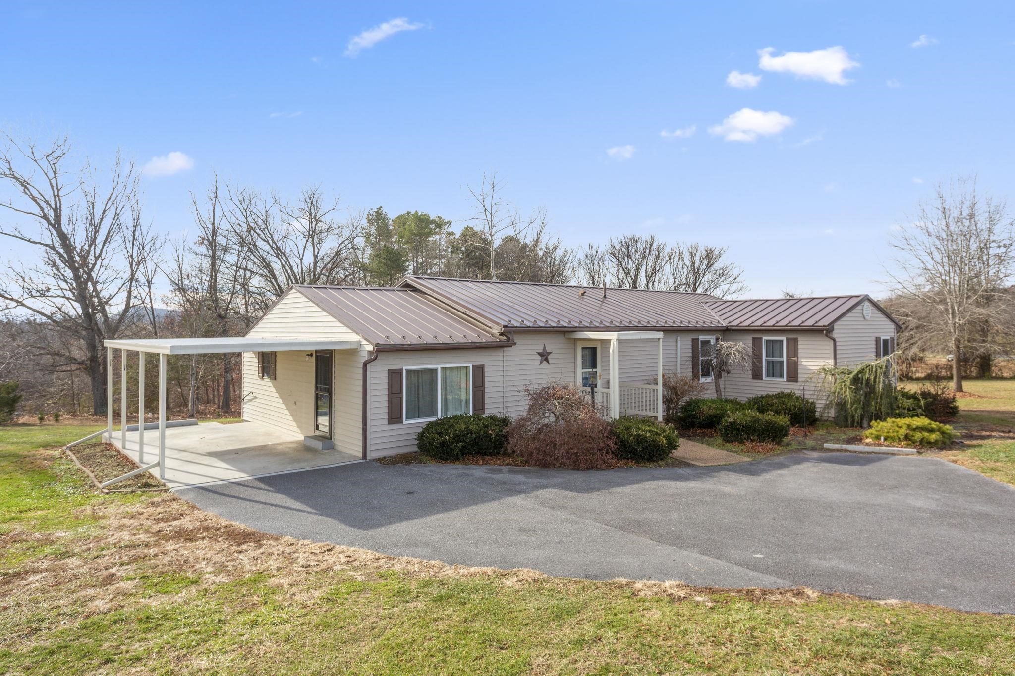 8086 CRAUN DR, GROTTOES, Virginia 24441, 3 Bedrooms Bedrooms, ,1 BathroomBathrooms,Residential,159 - A - 13B,8086 CRAUN DR,671684 MLS # 671684 8086 CRAUN DR, GROTTOES, Virginia 24441, 3 Bedrooms Bedrooms, ,1 BathroomBathrooms,Residential,159 - A - 13B,8086 CRAUN DR,671684 MLS # 671684