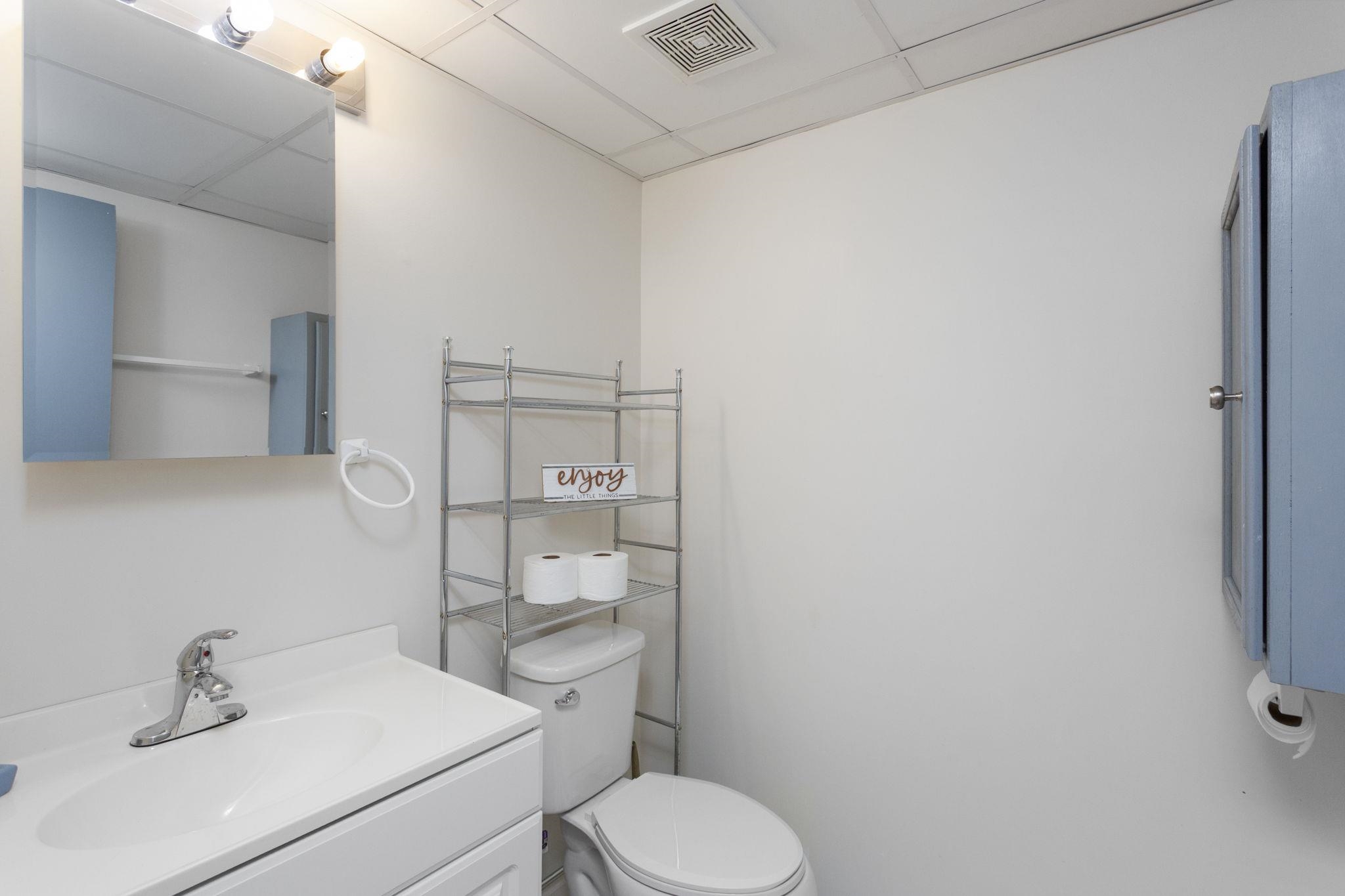 8086 CRAUN DR, GROTTOES, Virginia 24441, 3 Bedrooms Bedrooms, ,1 BathroomBathrooms,Residential,159 - A - 13B,8086 CRAUN DR,671684 MLS # 671684 8086 CRAUN DR, GROTTOES, Virginia 24441, 3 Bedrooms Bedrooms, ,1 BathroomBathrooms,Residential,159 - A - 13B,8086 CRAUN DR,671684 MLS # 671684