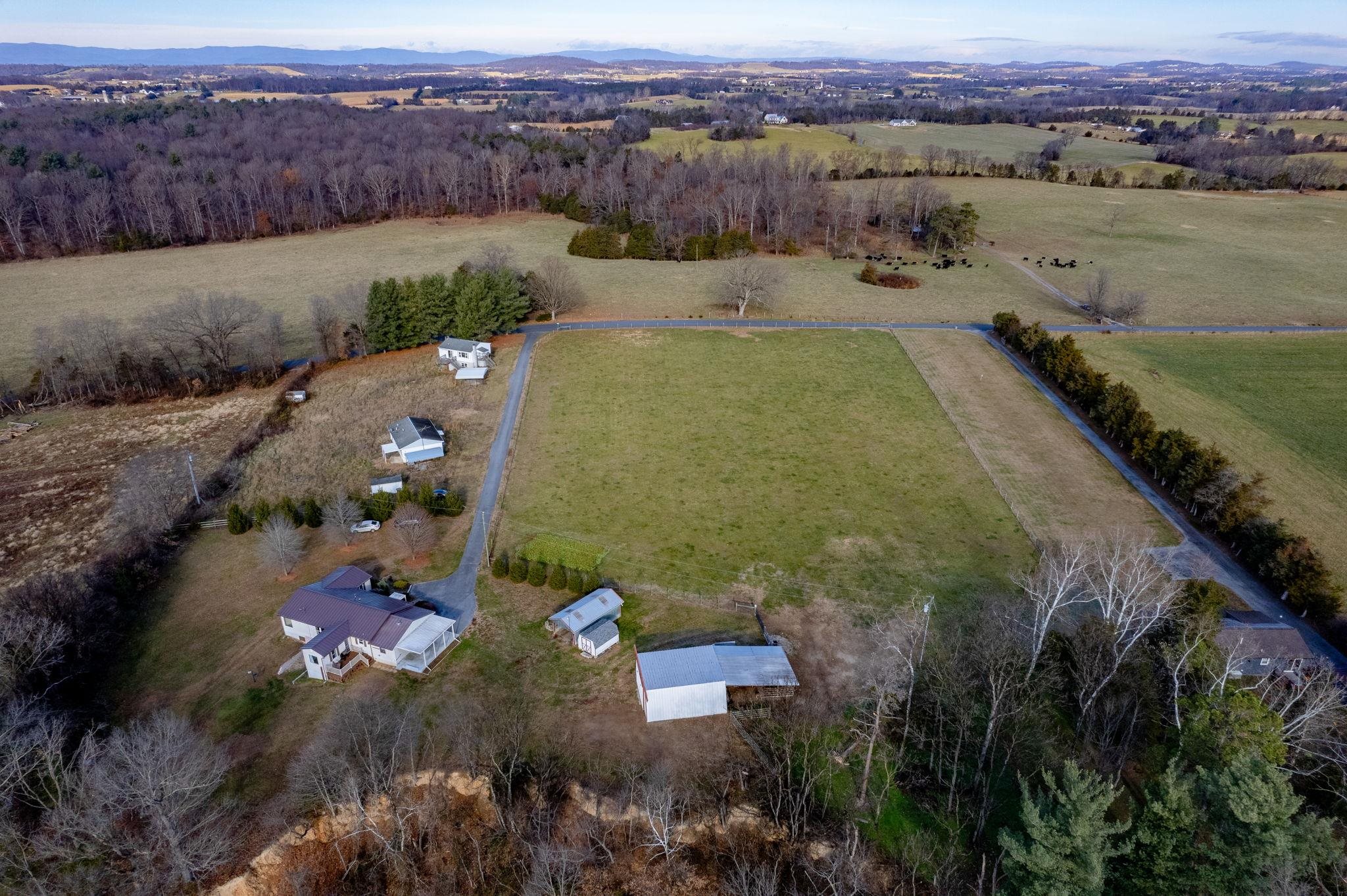 8086 CRAUN DR, GROTTOES, Virginia 24441, 3 Bedrooms Bedrooms, ,1 BathroomBathrooms,Residential,159 - A - 13B,8086 CRAUN DR,671684 MLS # 671684 8086 CRAUN DR, GROTTOES, Virginia 24441, 3 Bedrooms Bedrooms, ,1 BathroomBathrooms,Residential,159 - A - 13B,8086 CRAUN DR,671684 MLS # 671684