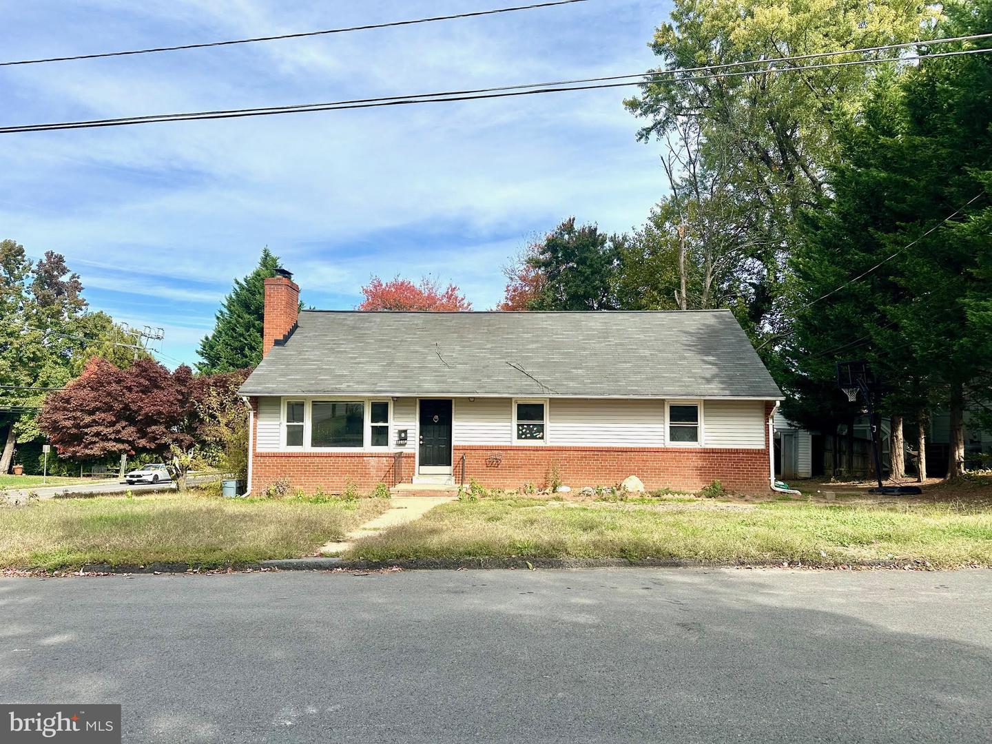 10818 1ST ST, FAIRFAX, Virginia 22030, 3 Bedrooms Bedrooms, ,2 BathroomsBathrooms,Residential,For sale,10818 1ST ST,VAFC2007264 MLS # VAFC2007264 10818 1ST ST, FAIRFAX, Virginia 22030, 3 Bedrooms Bedrooms, ,2 BathroomsBathrooms,Residential,For sale,10818 1ST ST,VAFC2007264 MLS # VAFC2007264